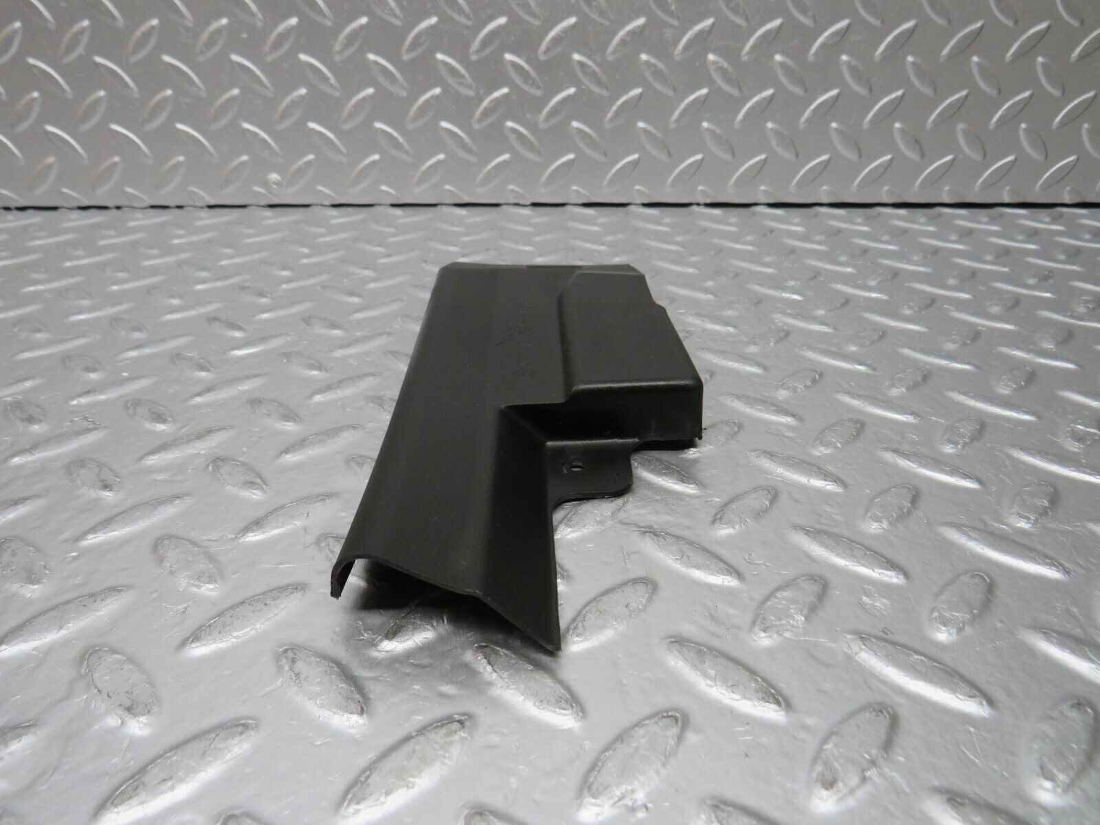 31359 Mercedes-Benz S124 220TE Wagon Trunk Cable Wire Cover 1248211536