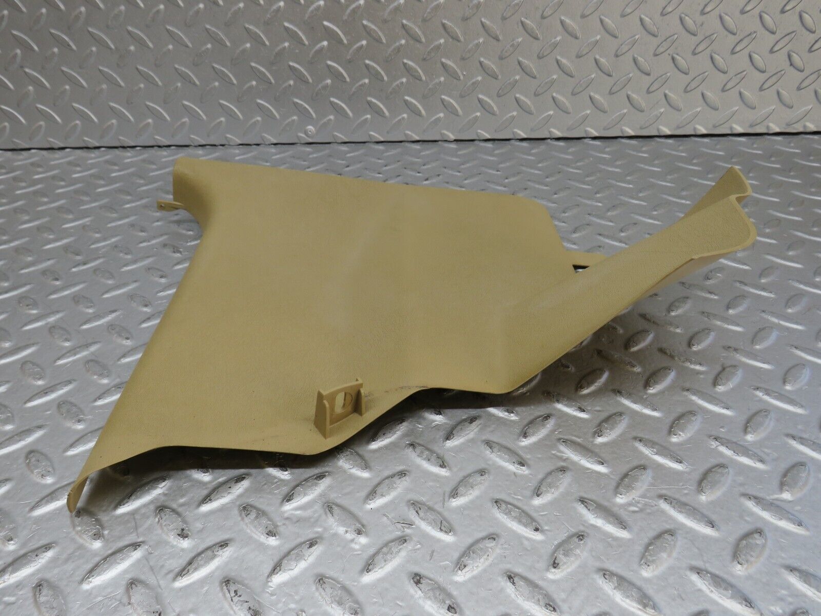 36484 Mercedes-Benz W201 190E 2.0L Kick Panel Right Side Beige 2016880606