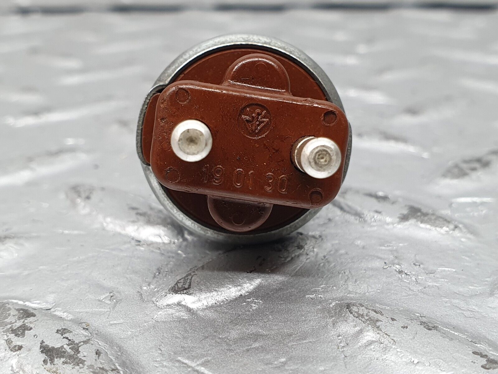 41107 Mercedes-Benz W126 300SE Brake Light Contact Switch 190130