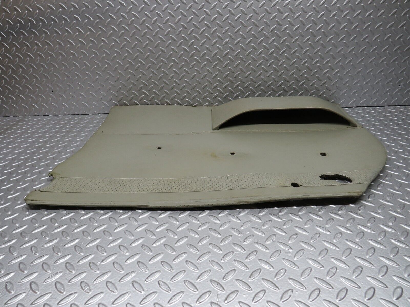 40336 Mercedes-Benz W110 230 Front Right Door Card Grey