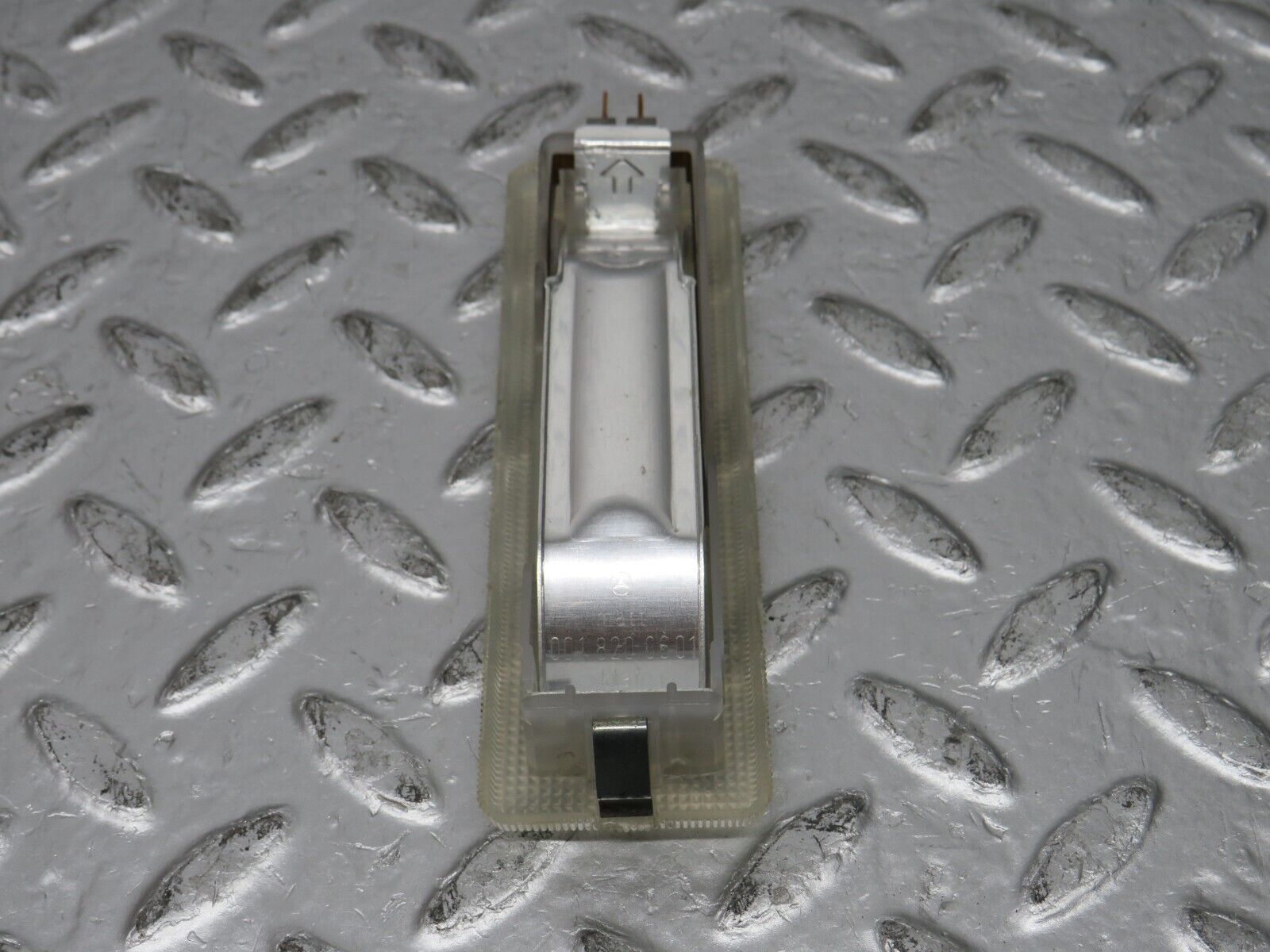 32396 Mercedes-Benz S124 300TE Wagon Rear Interior Dome Light 0018200601