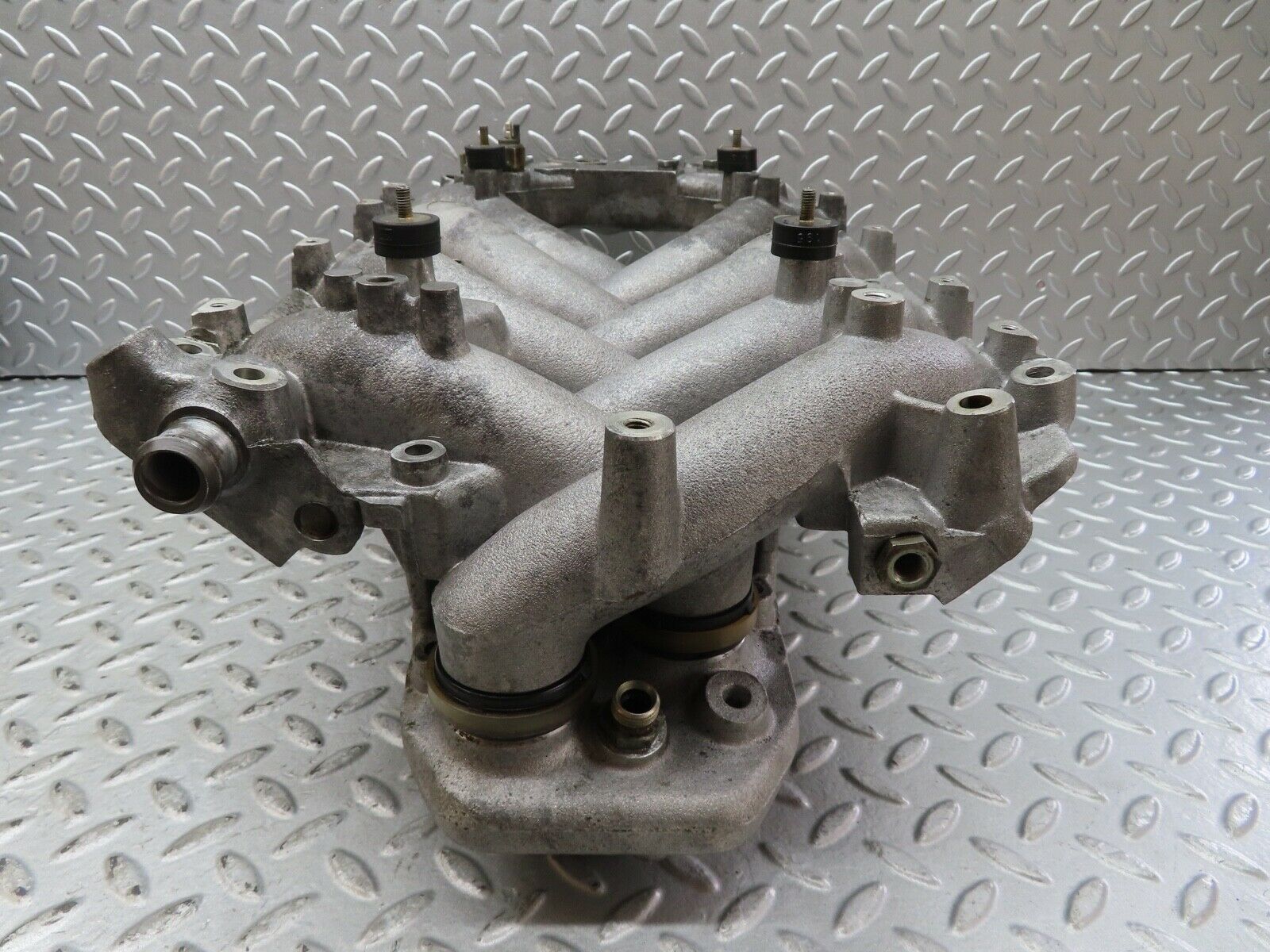 17760 Mercedes-Benz W116 450SEL Air Intake Manifold 1171413001