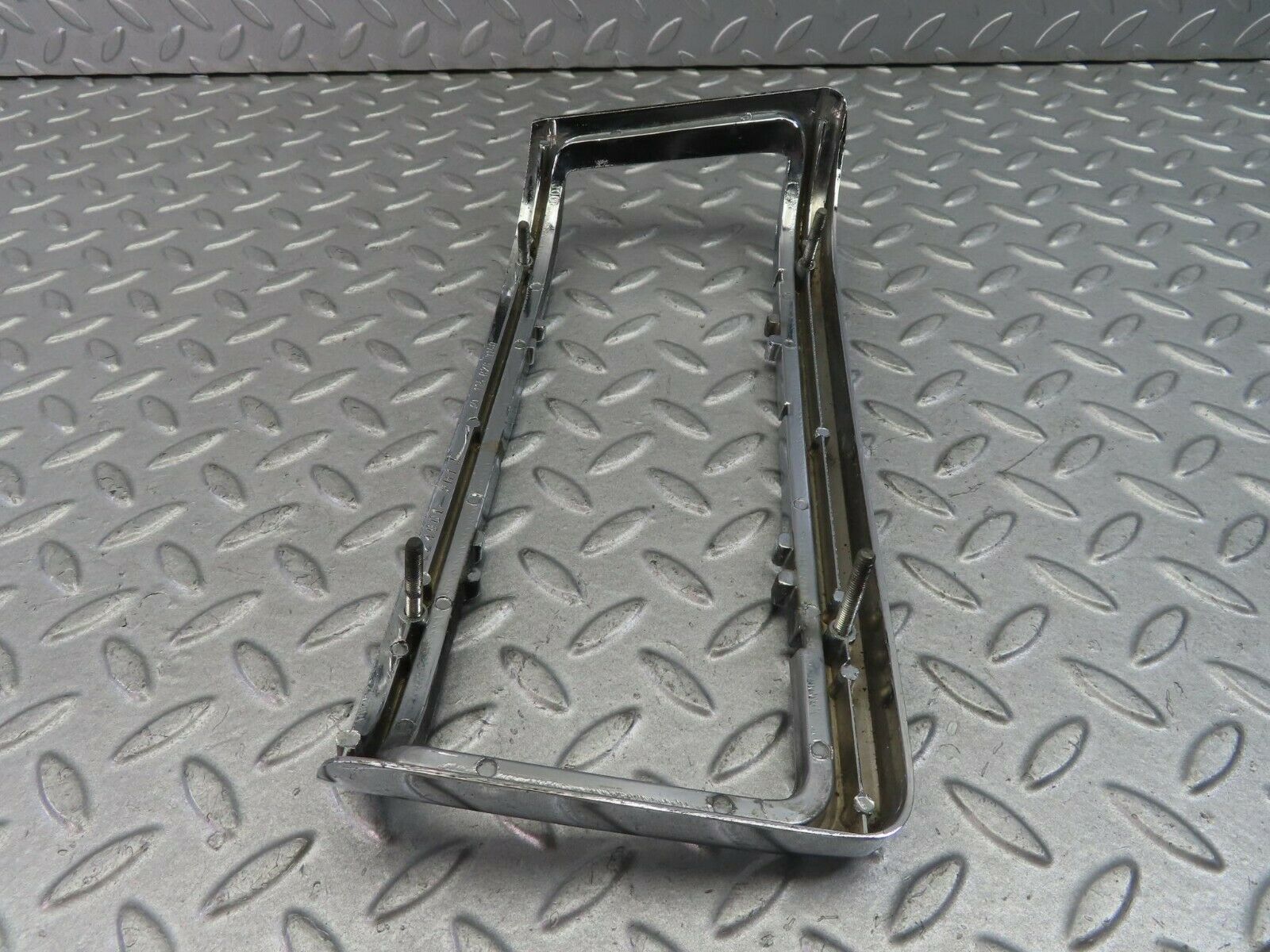 8511 Mercedes-Benz W115 Tail Light Chrome Frame Left 1158260159