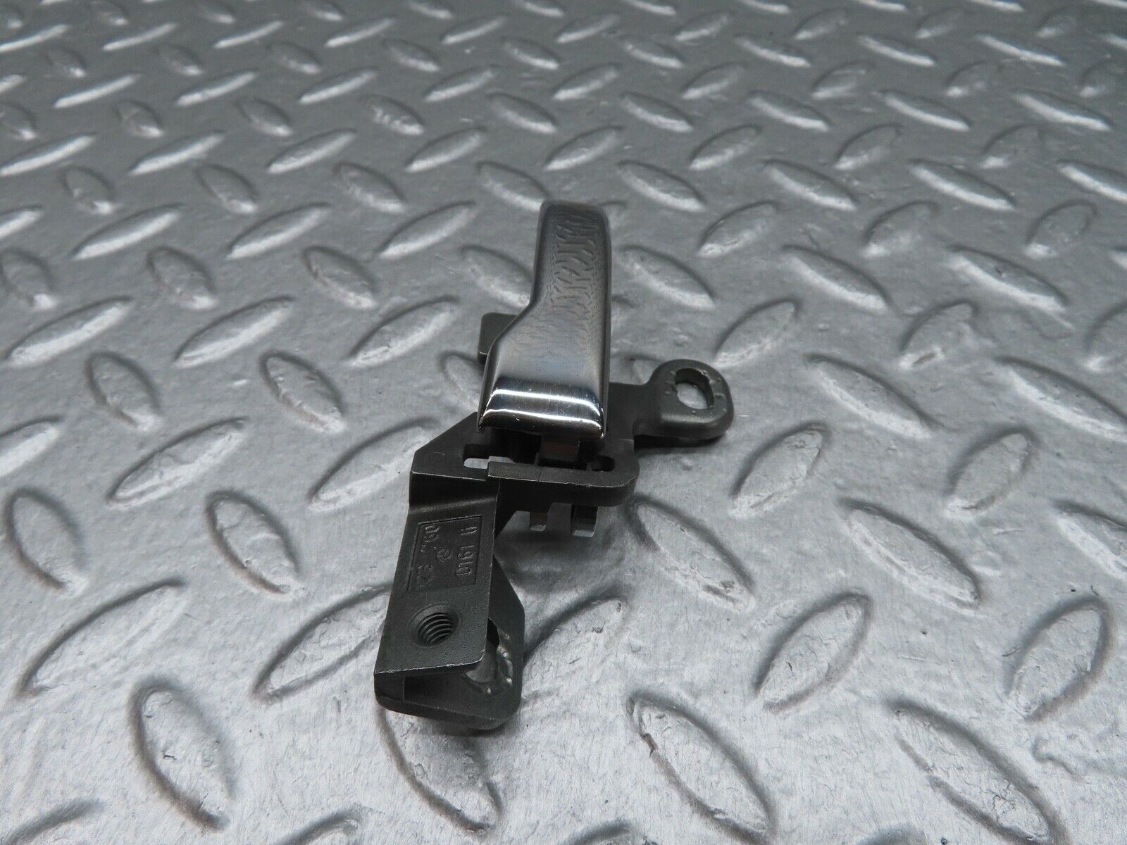 17944 Mercedes-Benz W123 200 Left Interior Door Handle 1237600161