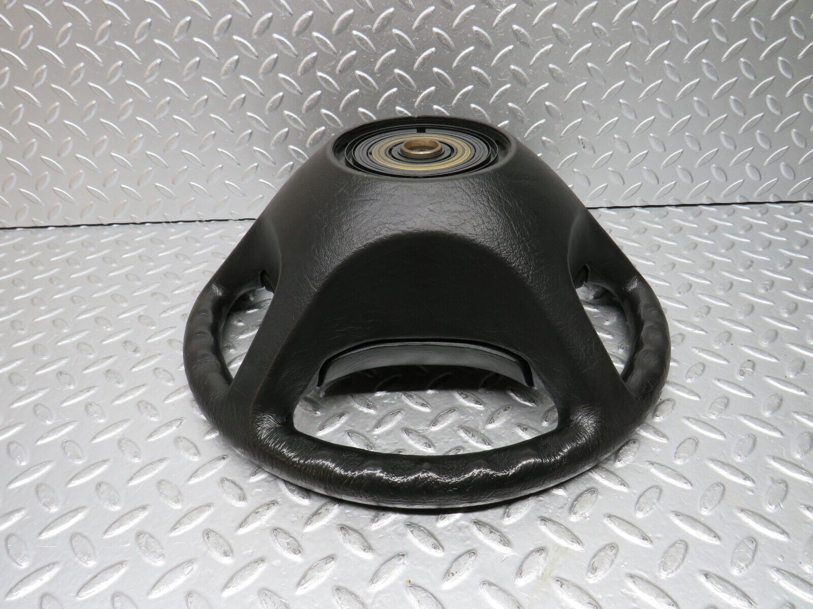 30257 Mercedes-Benz W124 230E Steering Wheel