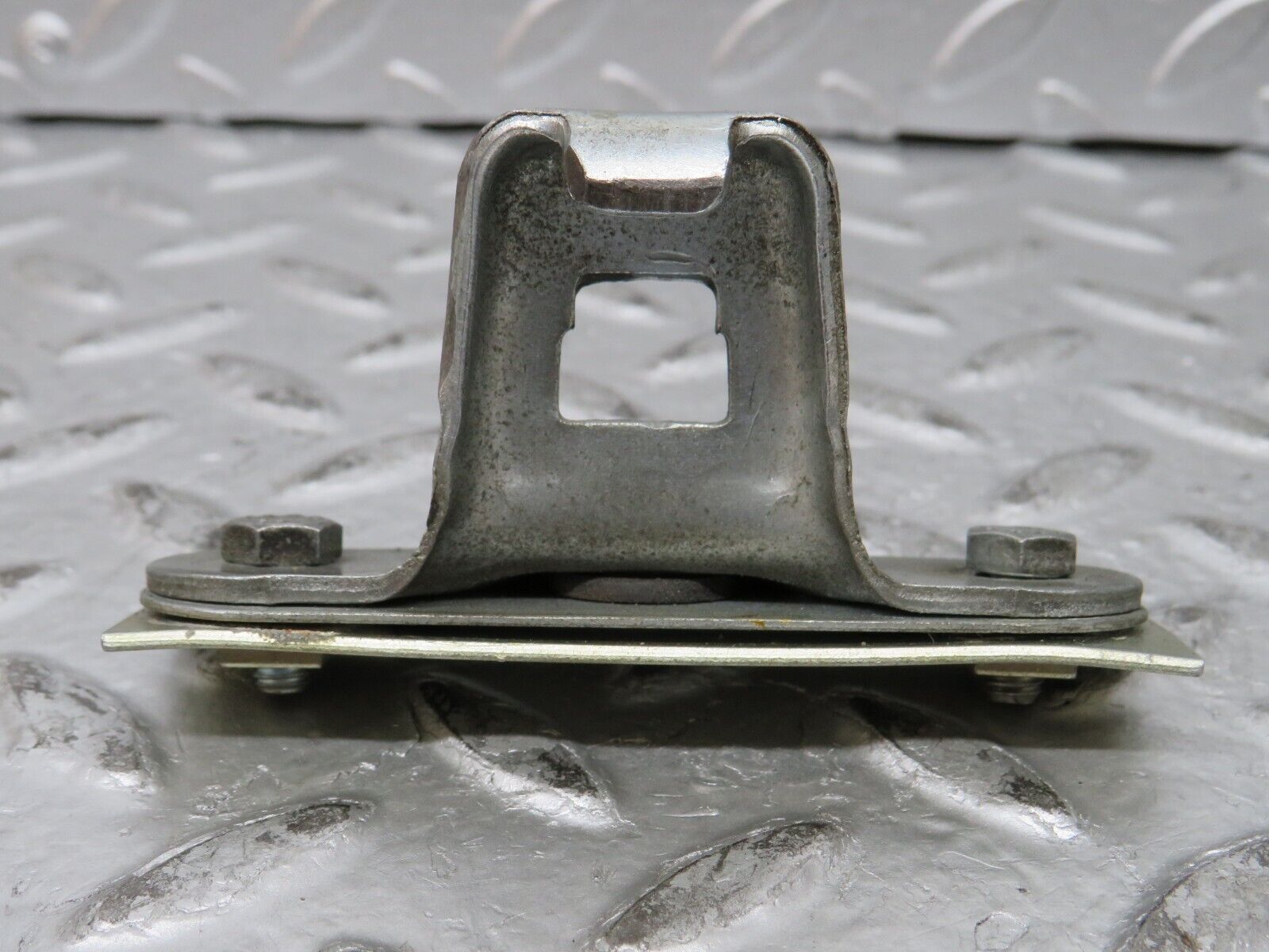 27254 Mercedes-Benz W123 280E Boot Trunk Latch Lock