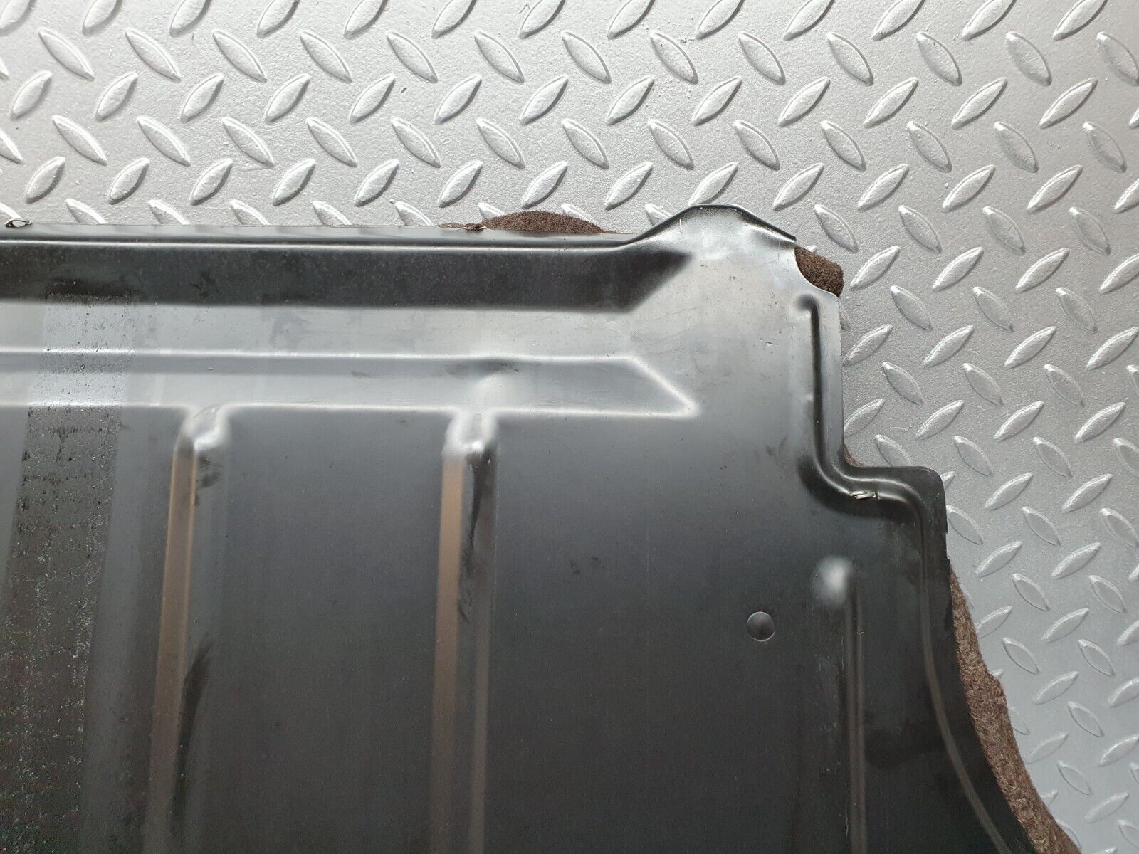 41066 Mercedes-Benz W126 300SE Fuel Tank Cover Plate