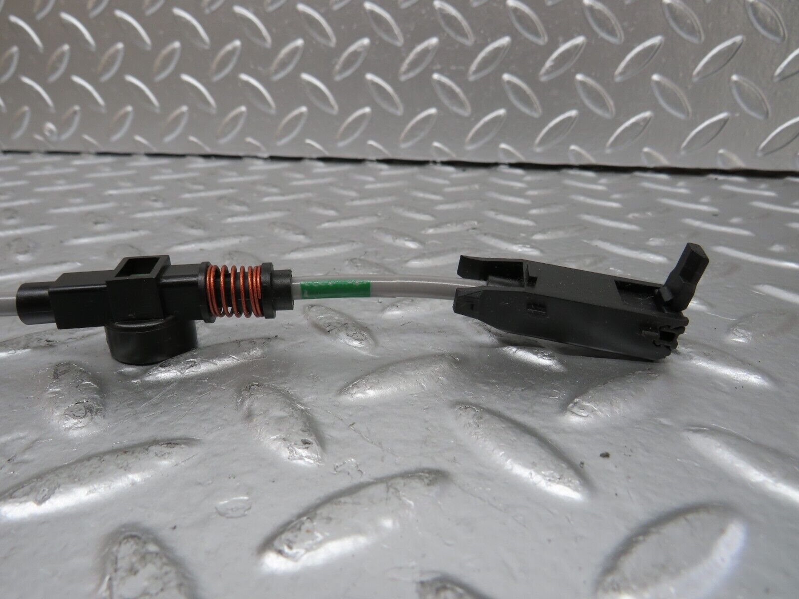 25033 Mercedes-Benz W140 S320 Ignition Switch Barrel Cable 1402901185