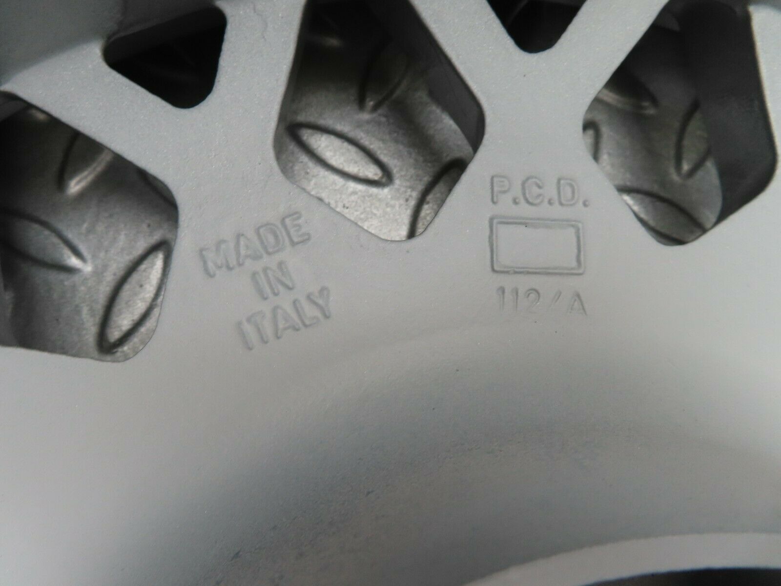 3862 Mercedes-Benz Alloy Wheel Fondmetal 7Jx15H2 ET23