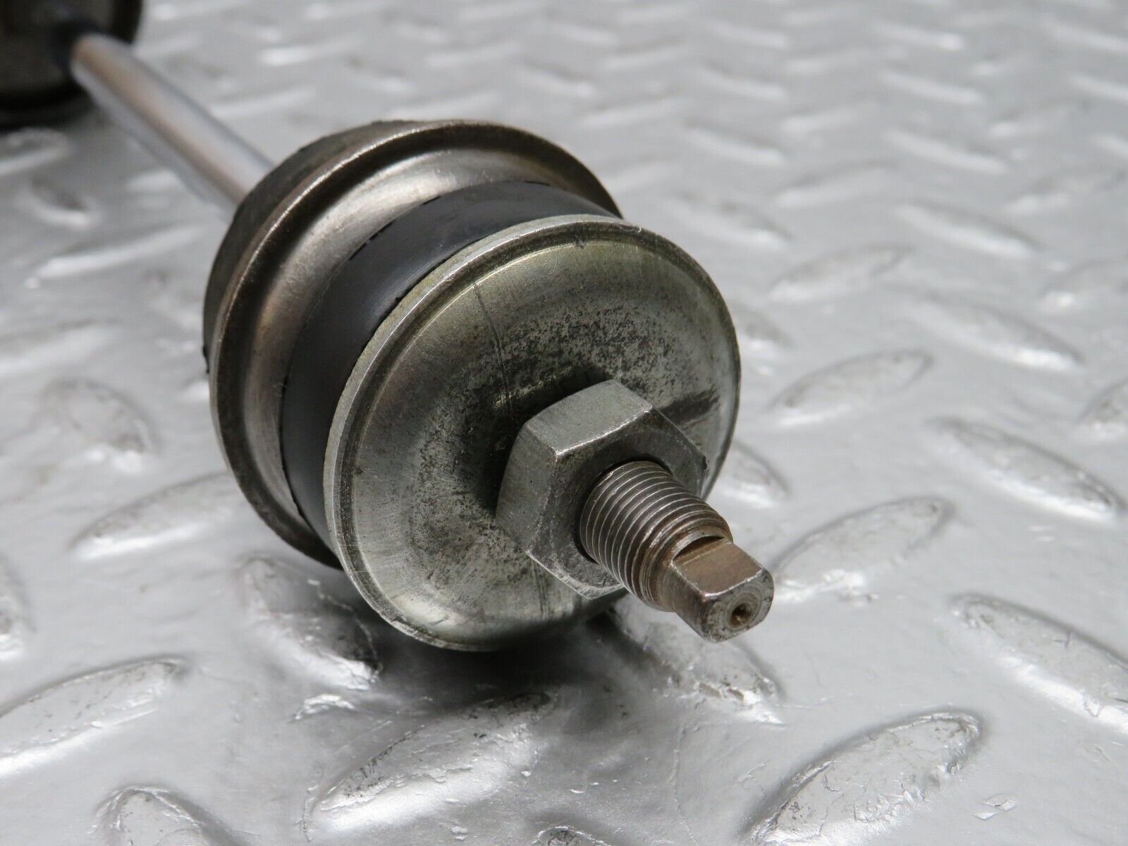 0822 Mercedes-Benz C107 350SLC Coupe Shock Absorber Rear