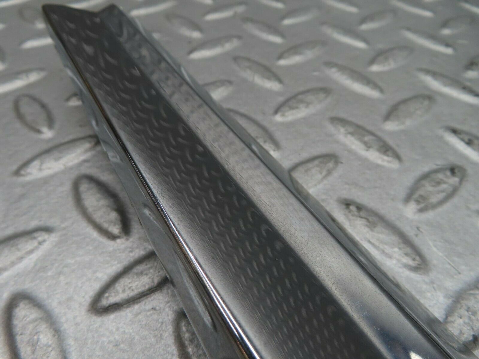 16589 Mercedes-Benz C107 380SLC Rear Left Quarter Window Chrome Frame