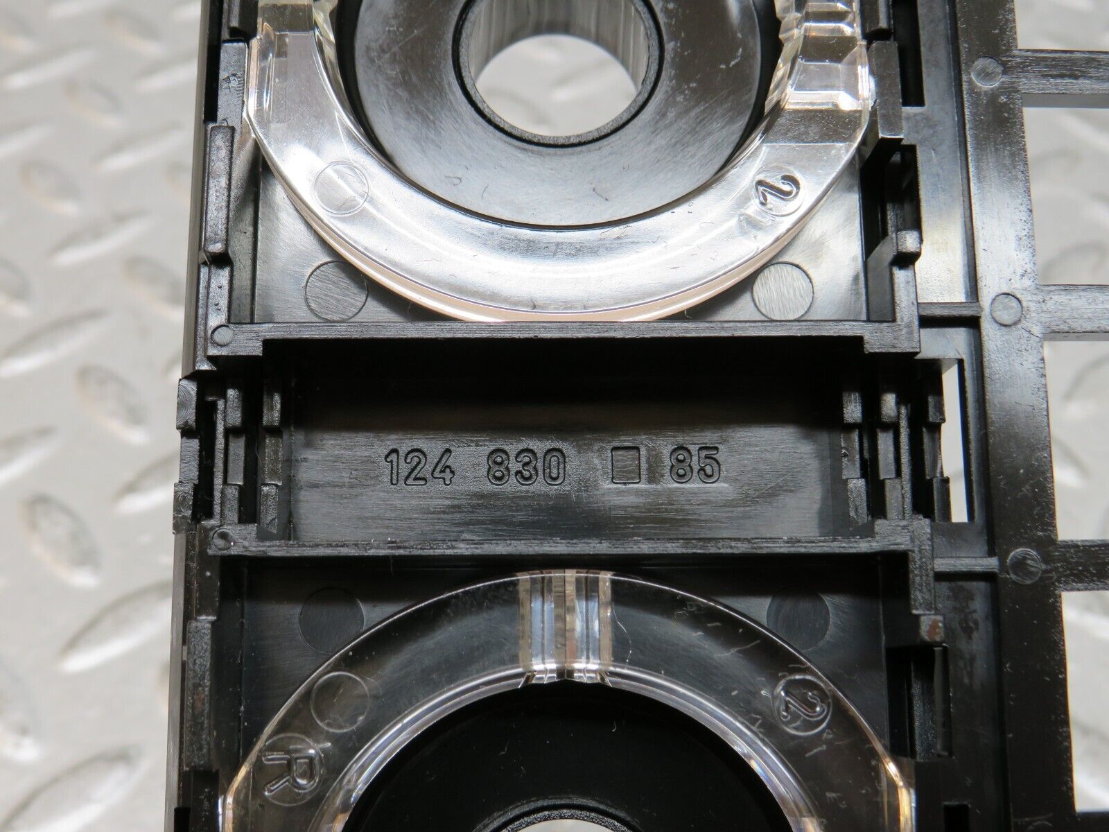 29354 Mercedes-Benz W124 230E Heater Control Unit Panel 1249302785 1147328522