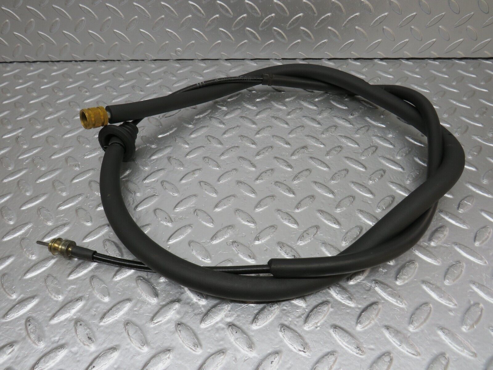 34164 Mercedes-Benz W124 260E Speedometer Cable 1245400568 Automatic Gearbox