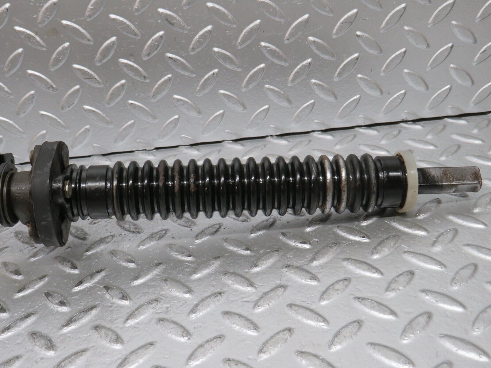 28104 Mercedes-Benz W123 280E Steering Column