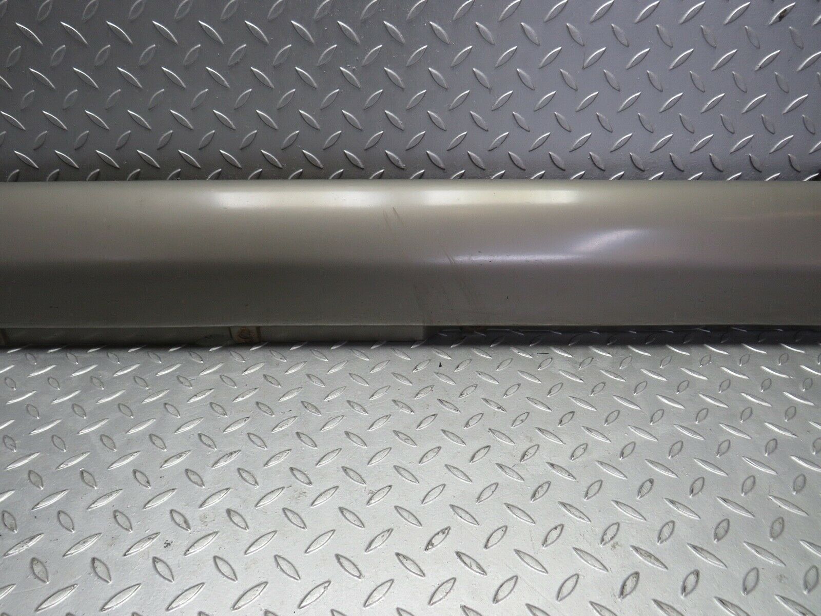 21810 Mercedes-Benz W126 300SE Side Skirt Right Side 1266905040