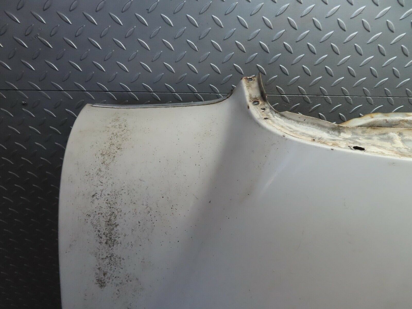 13021 Mercedes-Benz W111 220S Bonnet