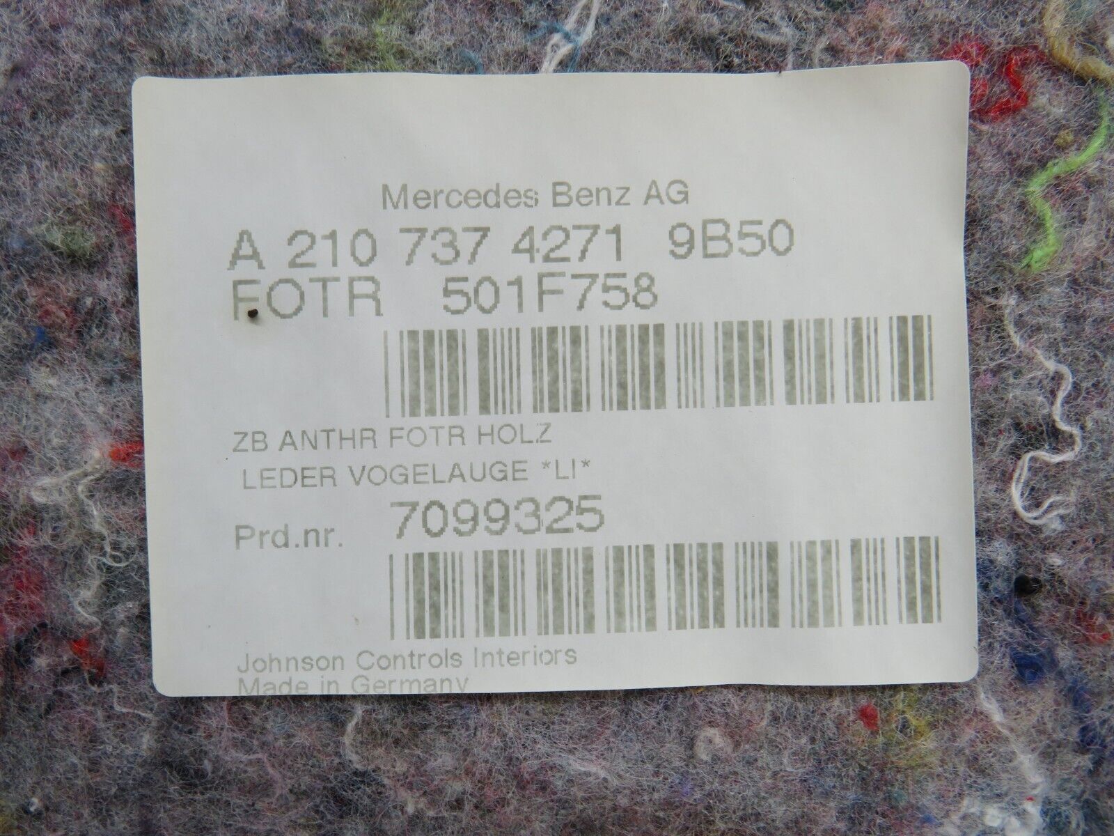 34733 Mercedes-Benz W210 320E Rear Right Door Card 2107374271