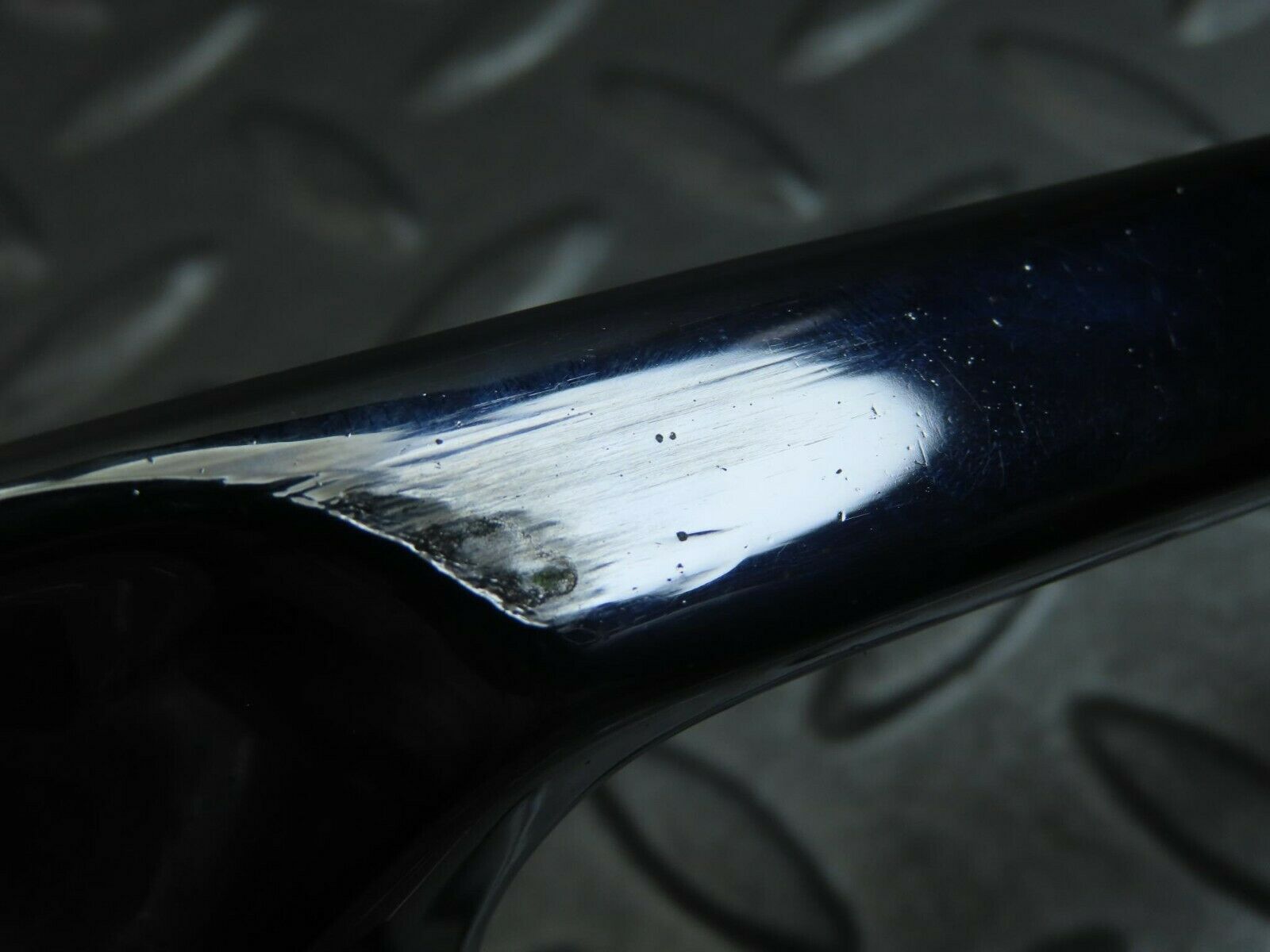 8808 Mercedes-Benz W115 Chrome Door Handle Front Right No Key 1157660201