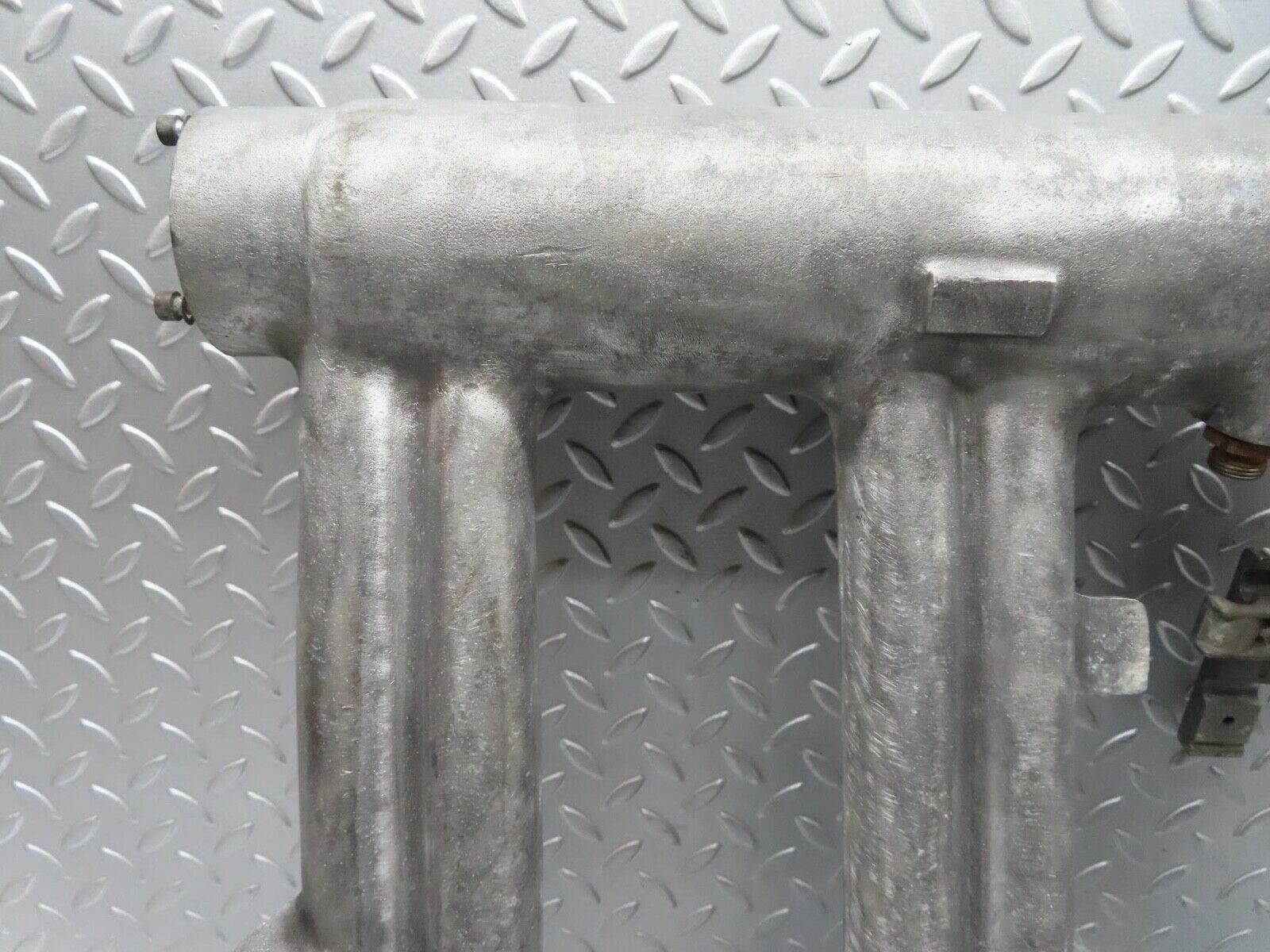 12795 Mercedes-Benz W111 220SE Intake Manifold 1271411701