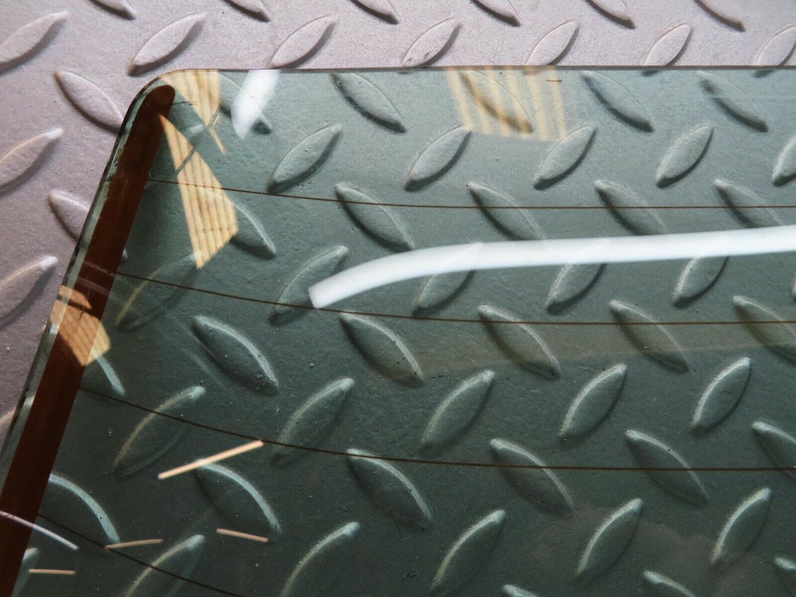 14747 Mercedes-Benz W201 190E Rear Heated Windscreen Glass