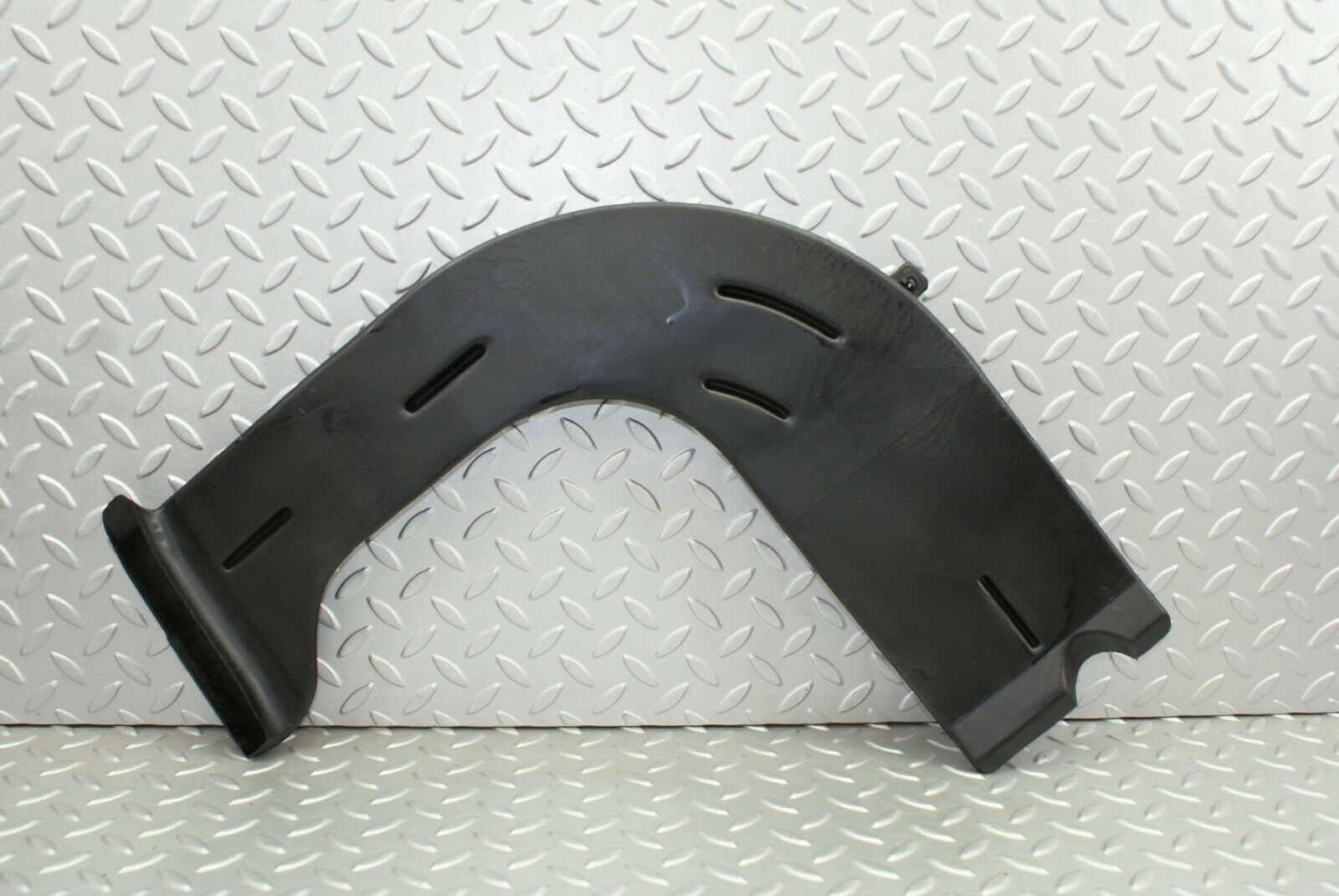 2710 Mercedes-Benz W116 350SE Air Duct Pipe 1168311446