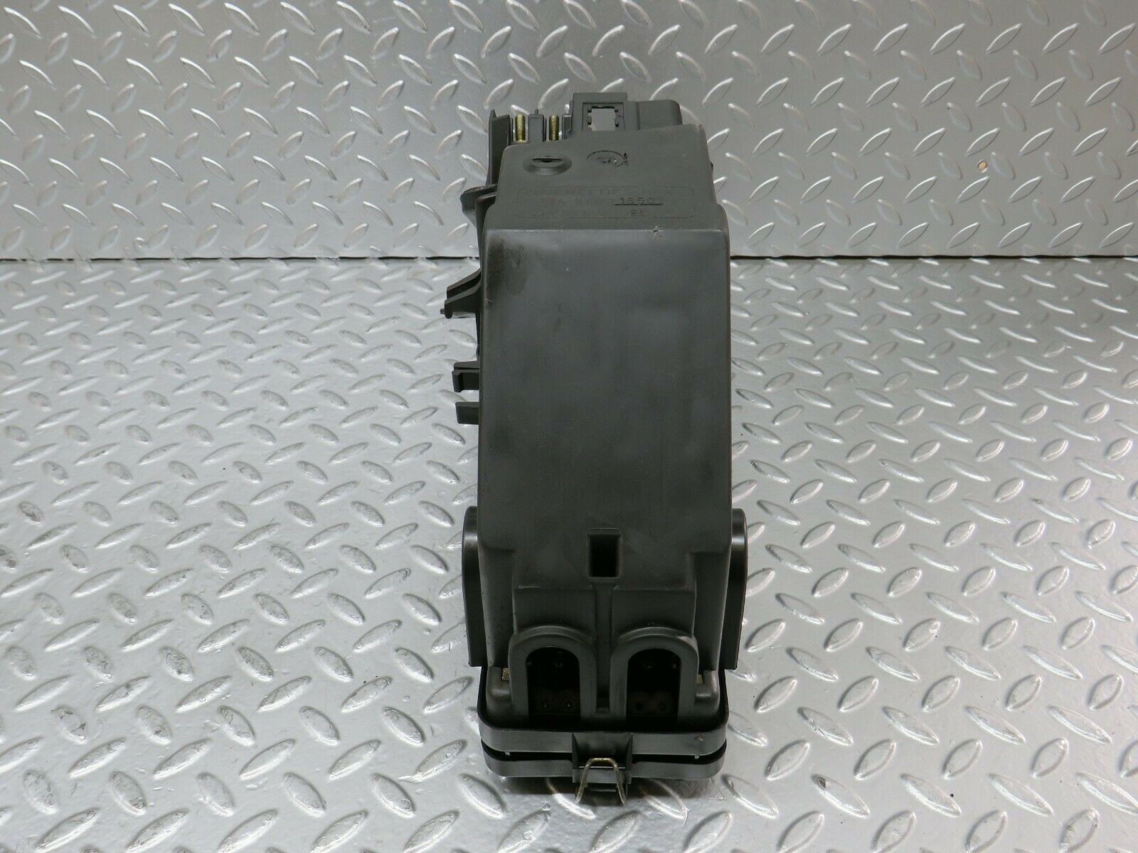 24354 Mercedes-Benz S124 220TE Wagon Fuse Box 1245401850 1245400282 1245400182