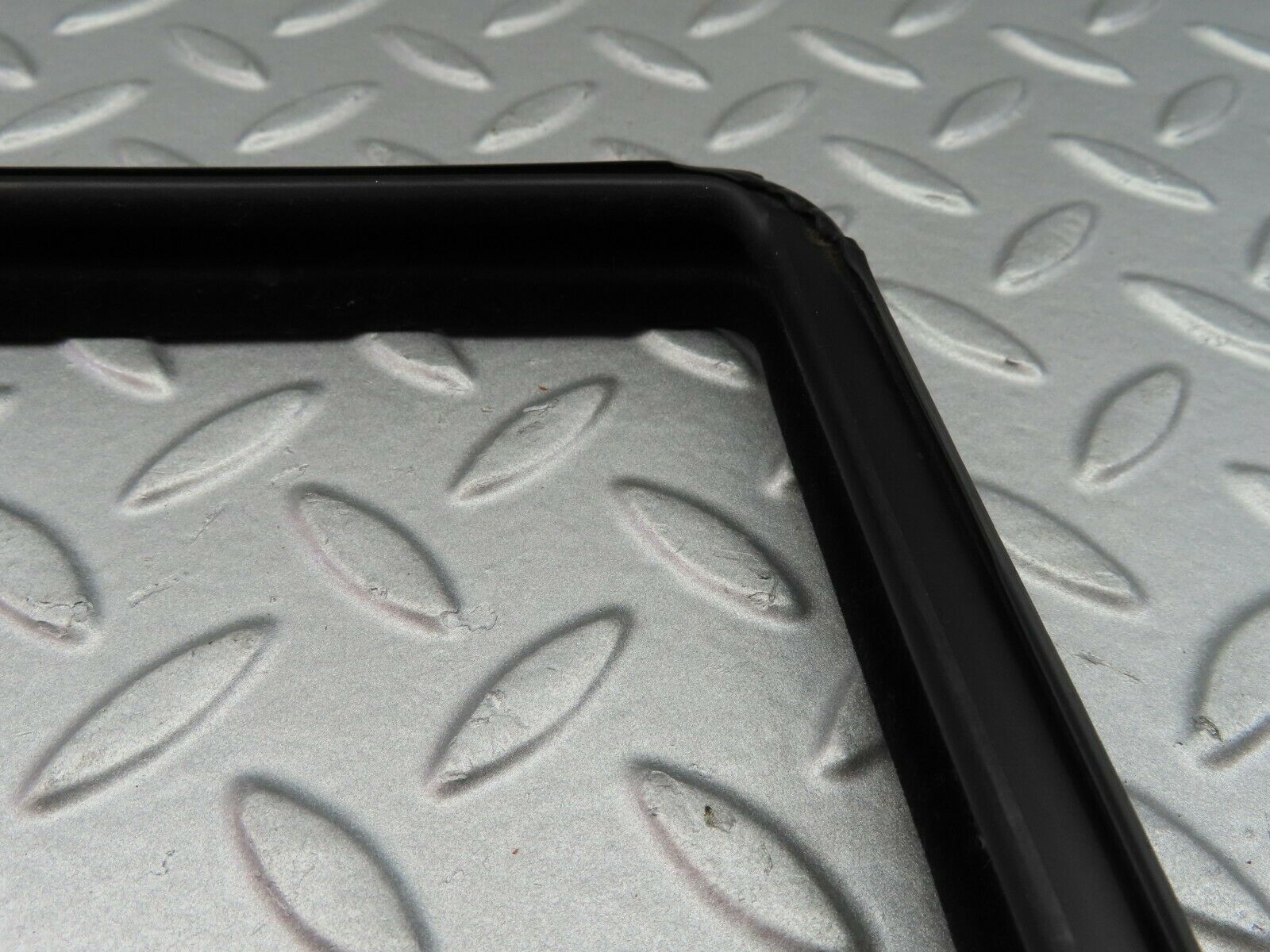 6613 Mercedes-Benz S124 E220 Wagon Window Seal Rubber Rear Left