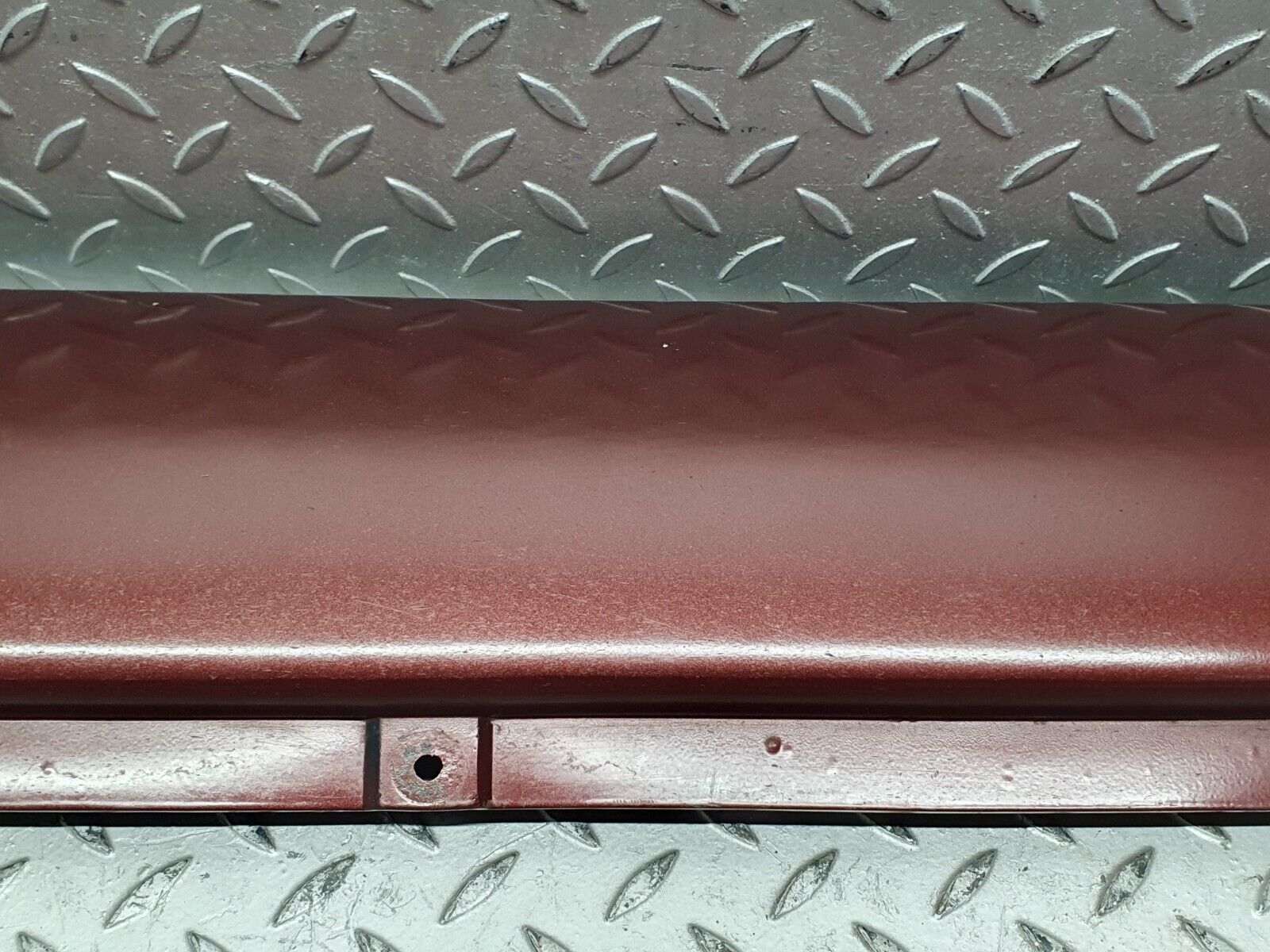 41225 Mercedes-Benz W126 300SE Side Skirt Left 1266904940 1266980330 1266980130