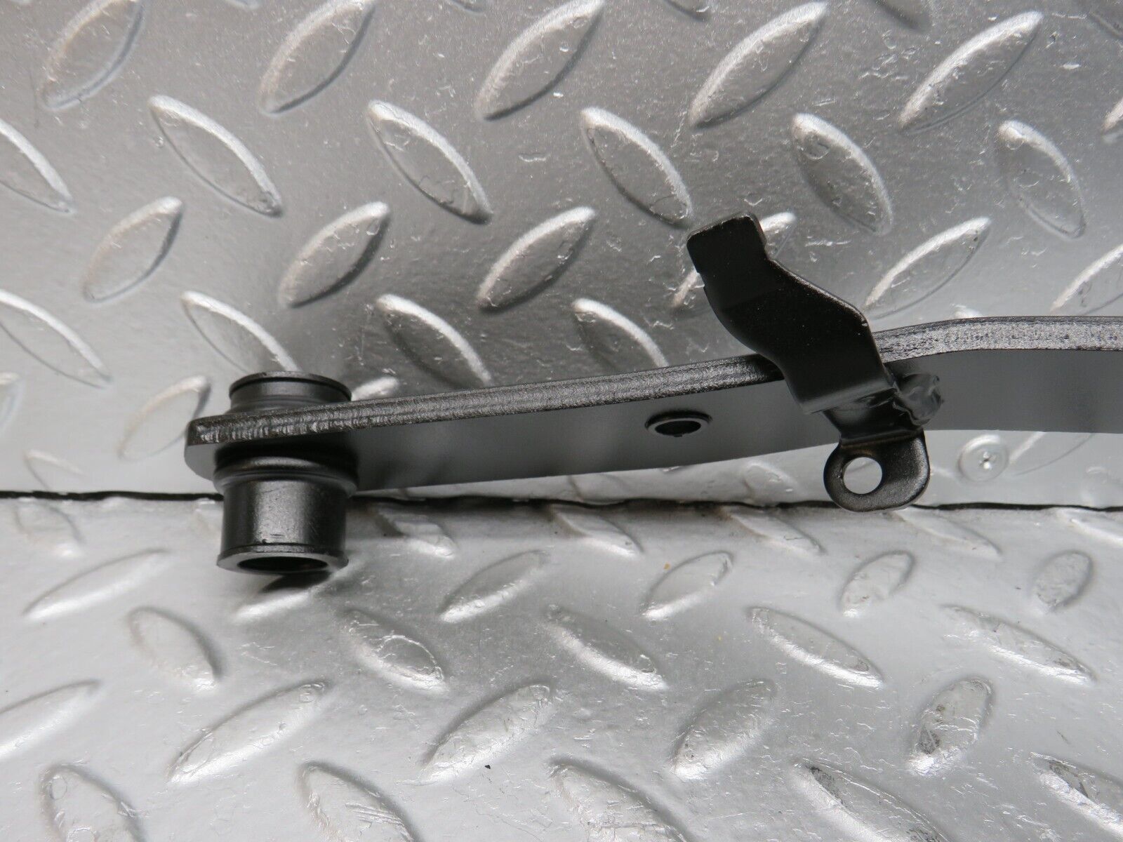 32553 Mercedes-Benz S124 300TE Wagon Brake Pedal With Rubber 1232910082