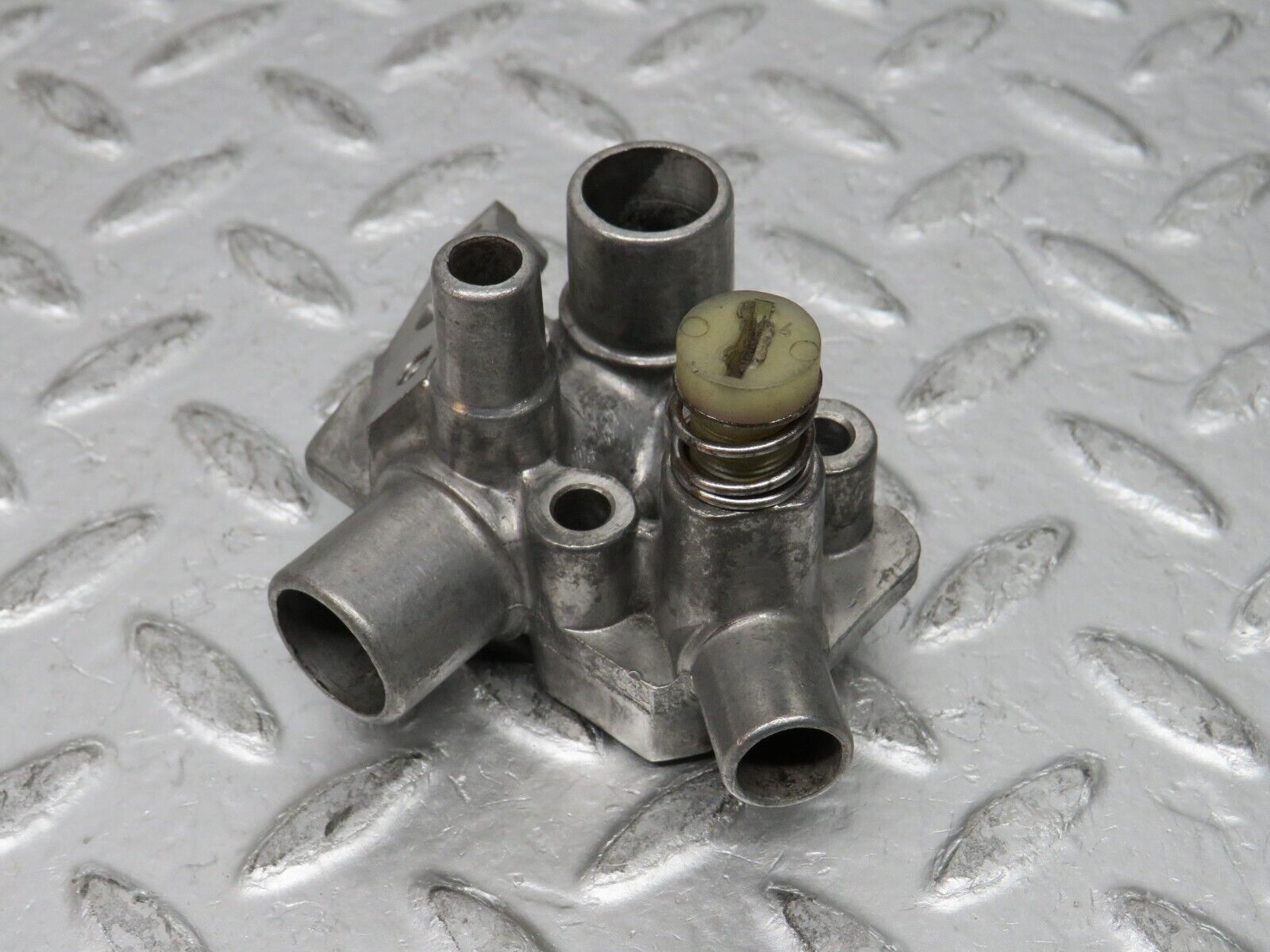 0290 Mercedes-Benz W116 Auxiliary Air Valve 1160940712