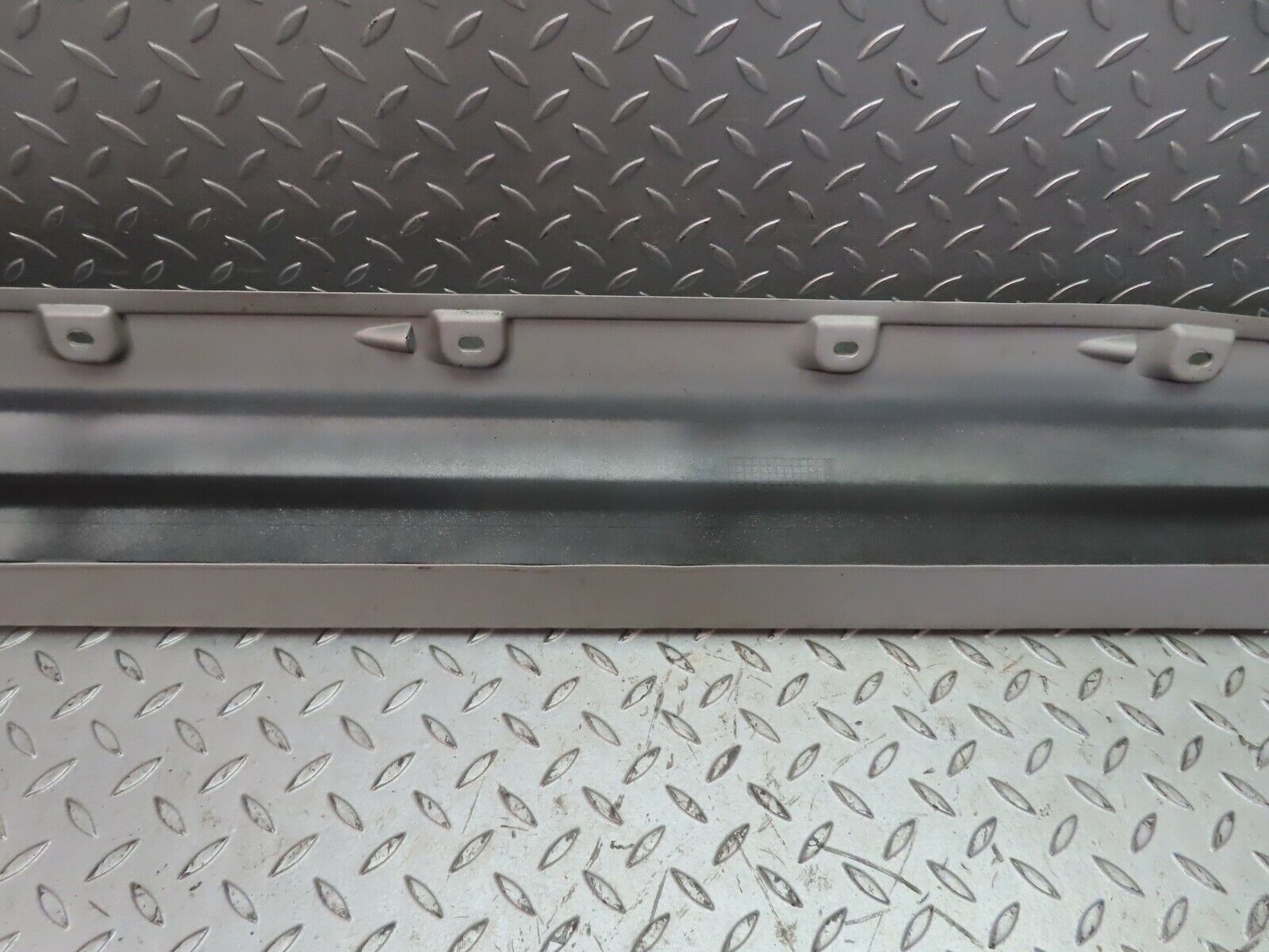 19749 Mercedes-Benz C140 CL420 Coupe Side Skirt Right Side Silver 1406901640