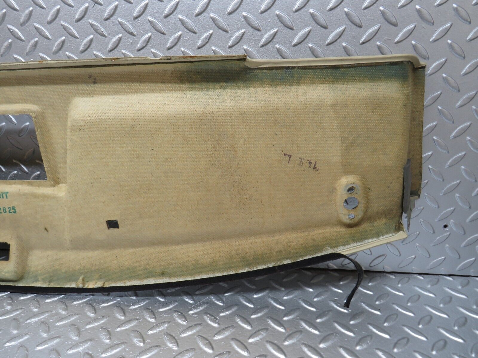 34017 Mercedes-Benz W124 260E Headlining Roof Panel Beige 2109872825