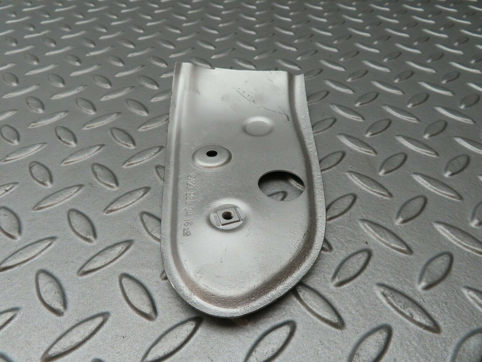 4231 Mercedes-Benz V123 240D LWB Rear Bumper Reinforcement Right 1238803416