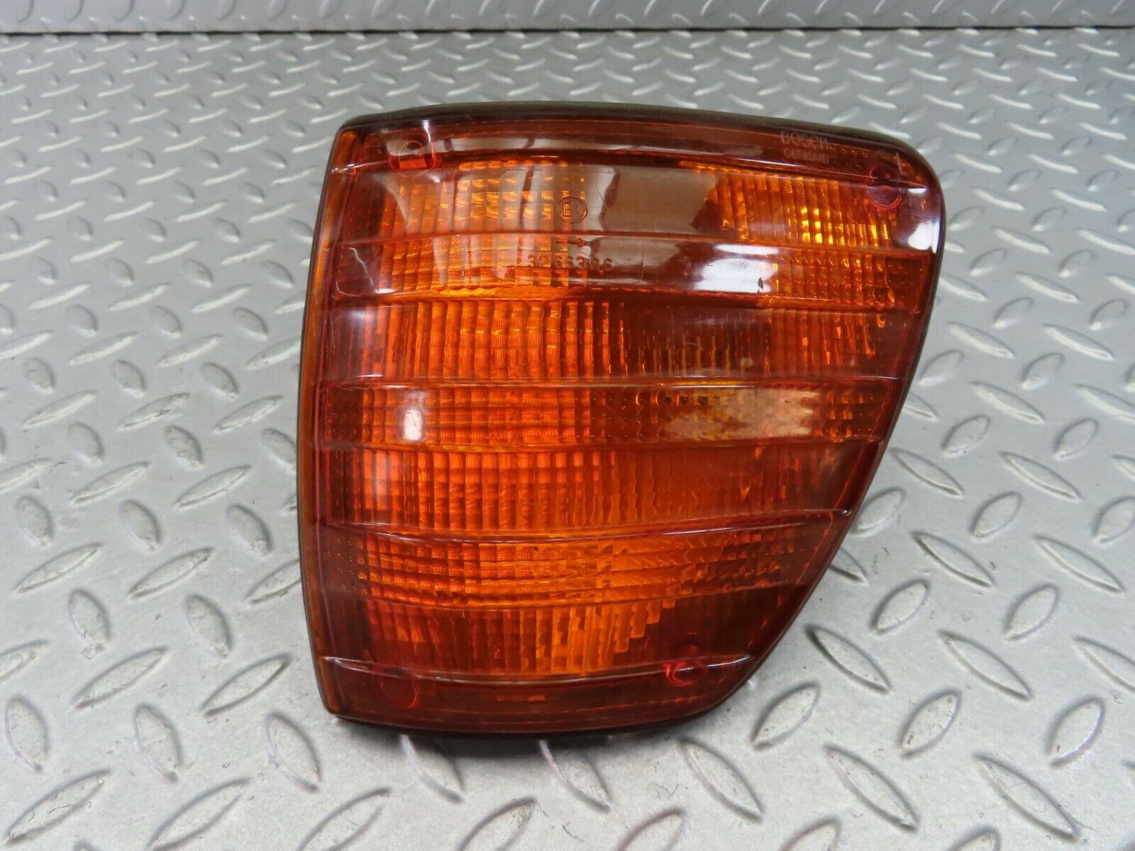 8107 Mercedes-Benz W116 Indicator Light Front Left 1305620913