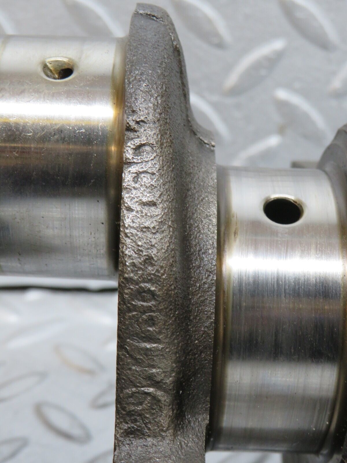 37668 Mercedes-Benz W109 300SEL Crankshaft 1160311001