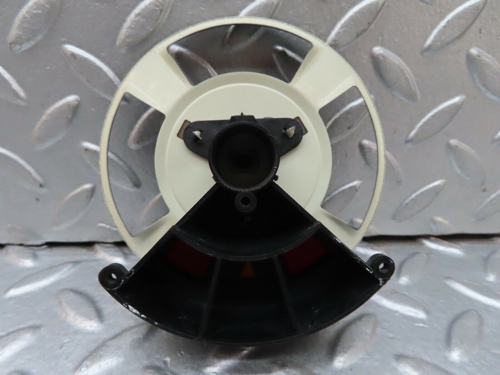 18333 Mercedes-Benz W115 Temperature Fuel Oil Gauge Instrument Surround