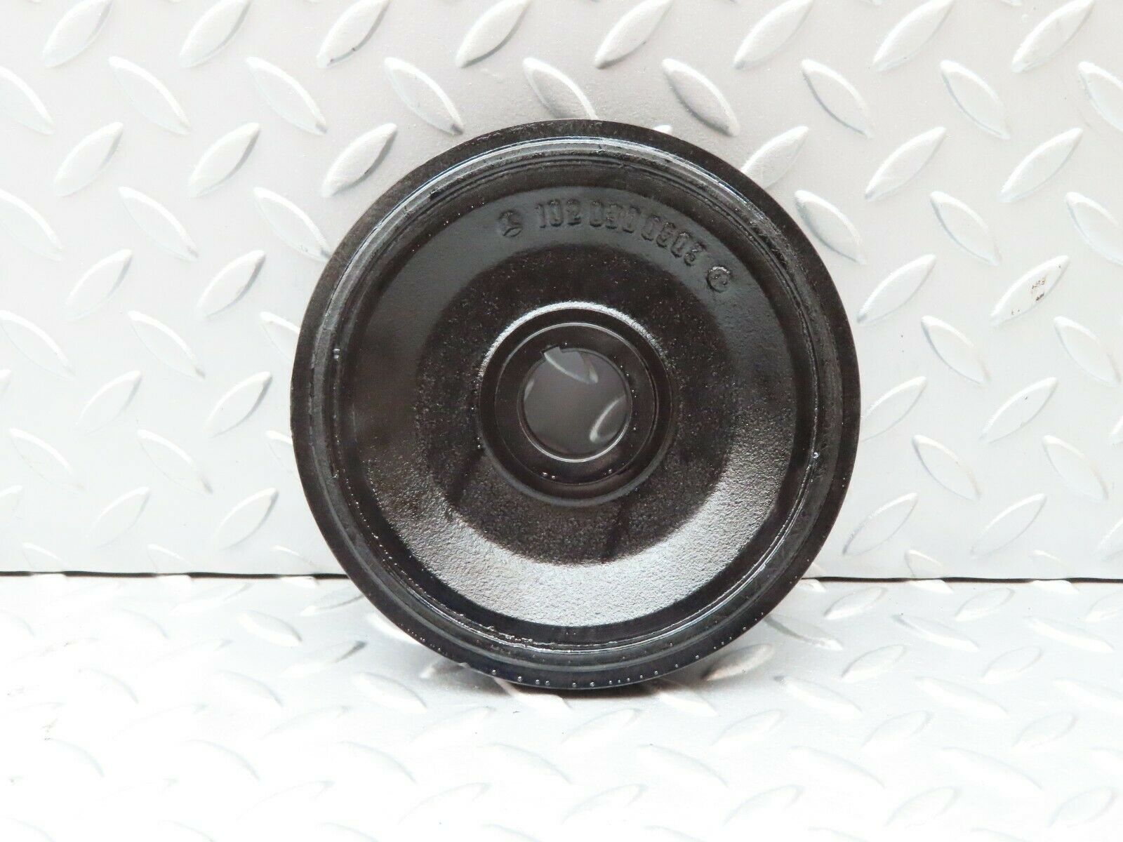4409 Mercedes-Benz W123 230E Crankshaft Vibration Damper Pulley 1020300503