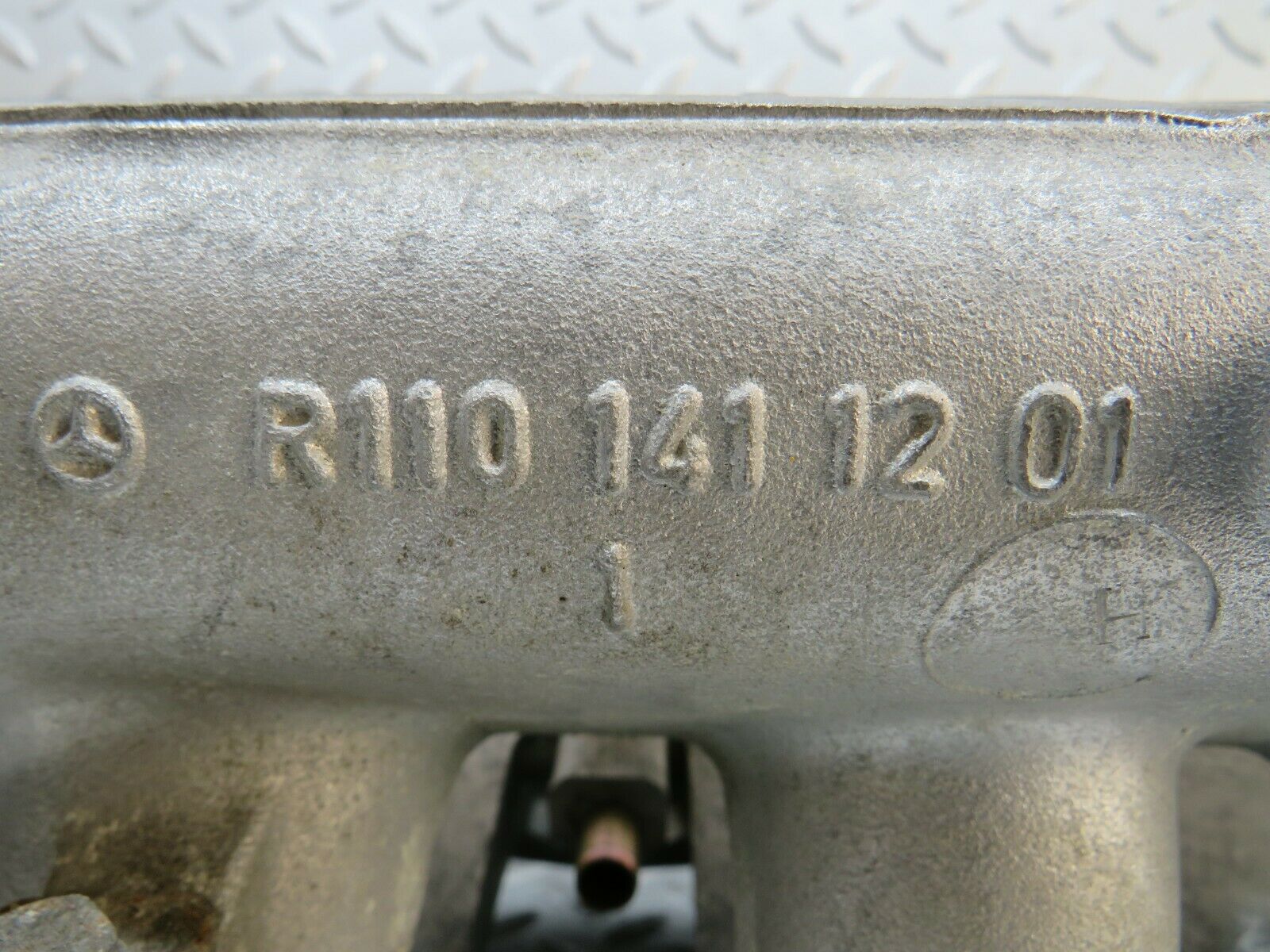 23680 Mercedes-Benz W114 280E Intake Manifold 1101411201