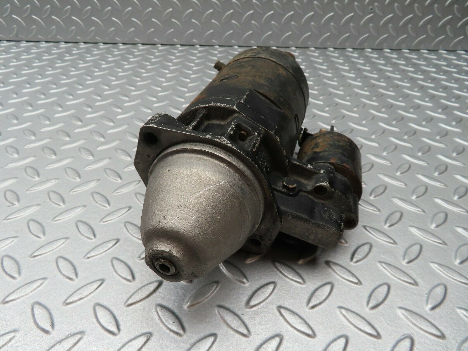4438 Mercedes-Benz W123 230E Starter Motor Bosch 1005823097