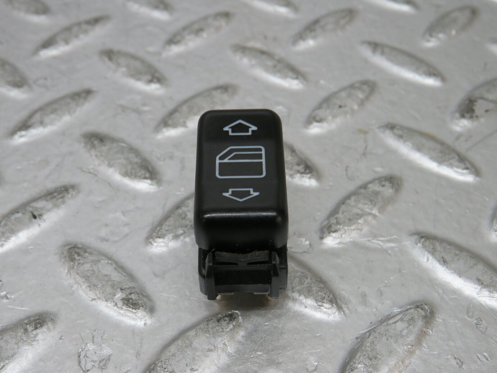 27561 Mercedes-Benz S124 300TE Electric Window Switch Left Side 1248209310