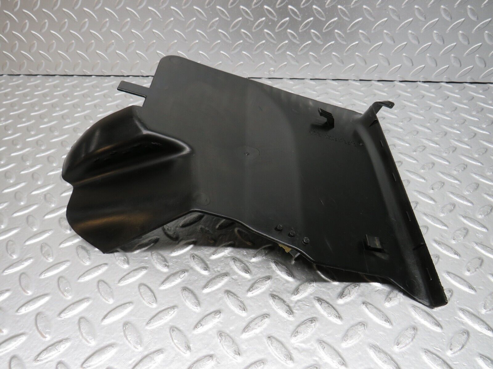 31665 Mercedes-Benz W201 190LE 1.8L Kick Panel Right Black 2016880606