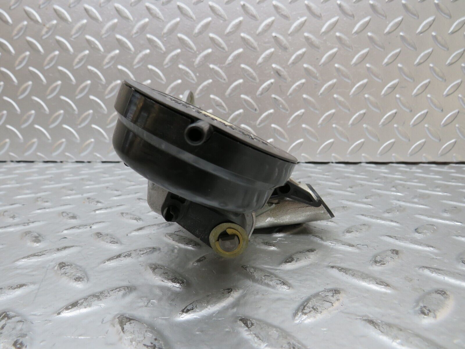 26589 Mercedes-Benz C124 220CE Rear Headrest Folding Mechanism 2029700025