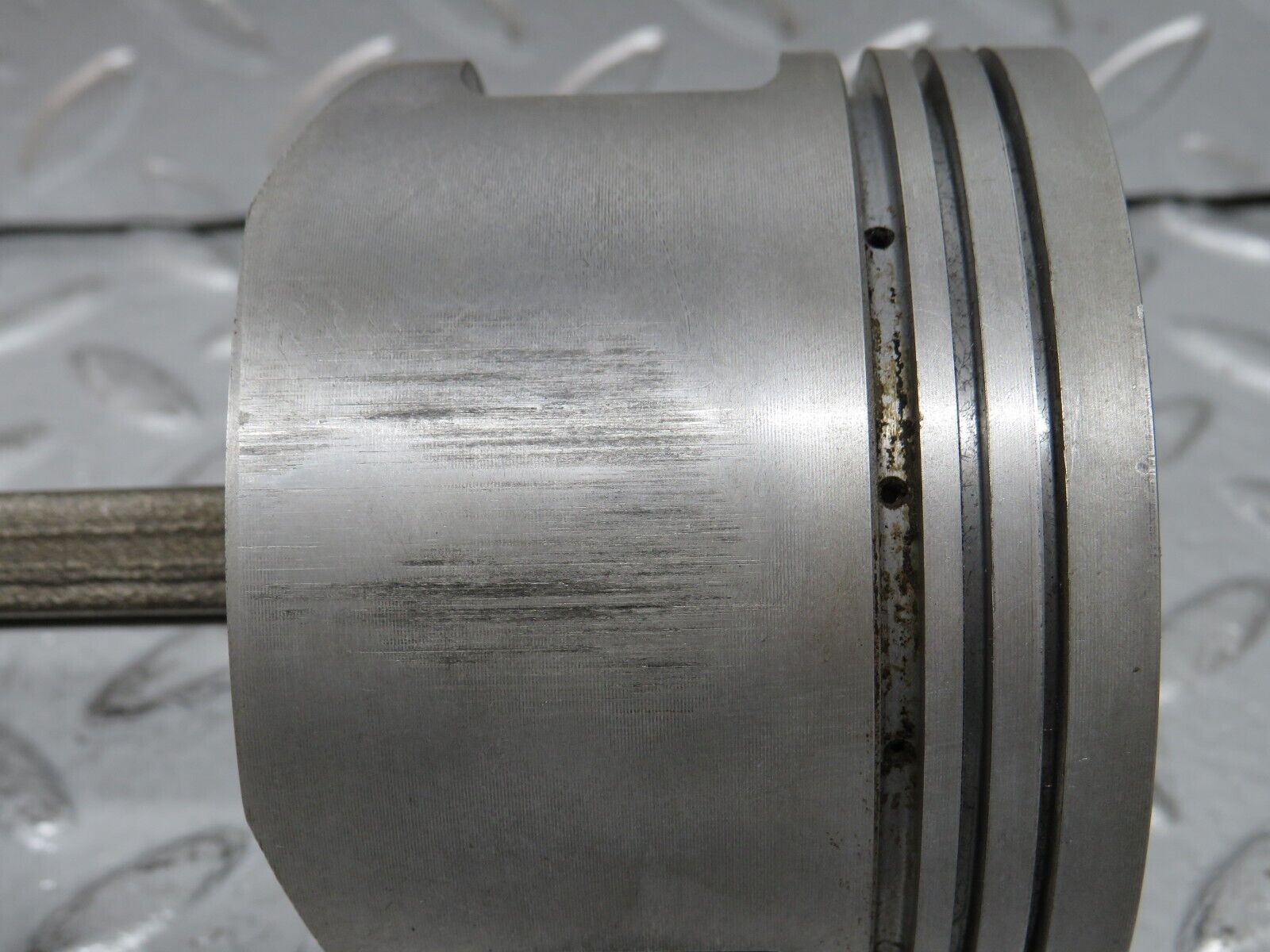 32649 Mercedes-Benz S124 300TE Wagon Piston With Connecting Rod 88.485mm 10205