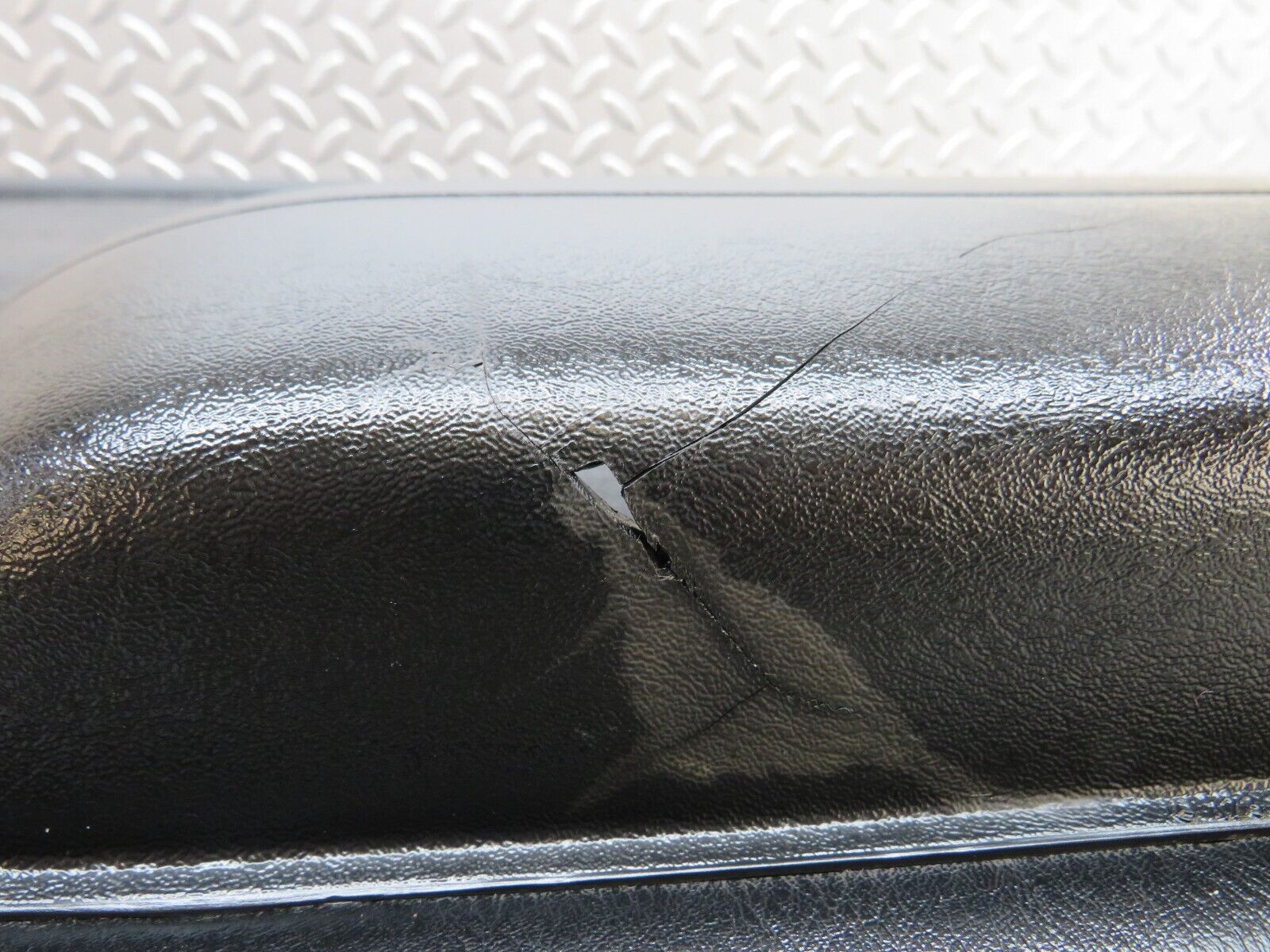 28203 Mercedes-Benz S123 240D Wagon Front Left Door Card Black