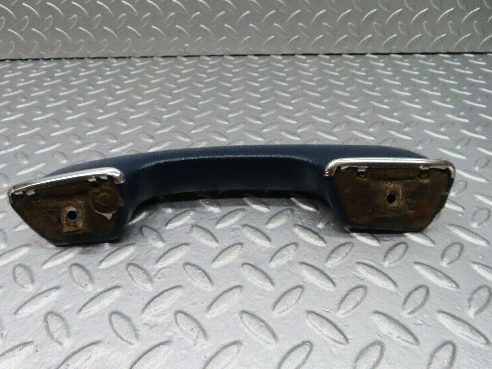 17909 Mercedes-Benz W123 200 Rear Left Interior Door Handle Blue 1239701101