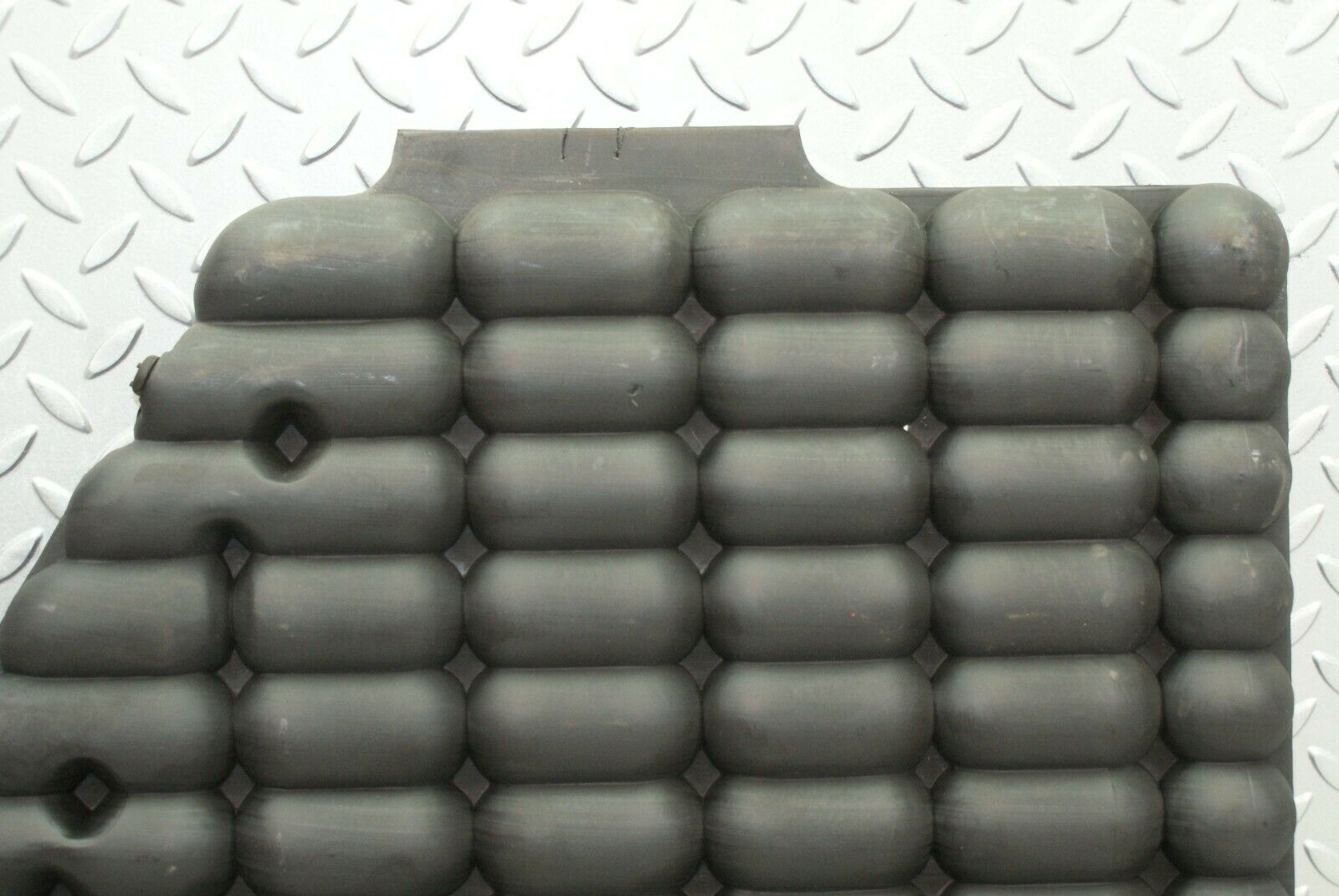 2600 Mercedes-Benz W116 350SE Vacuum Reservoir Tank