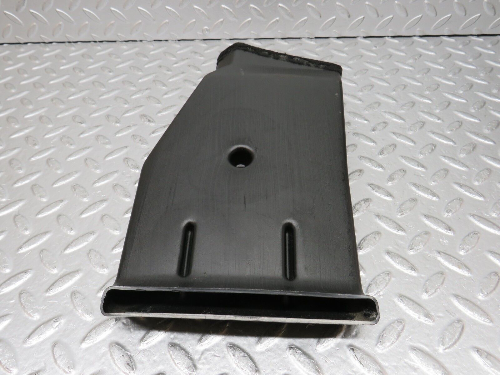 0486 Mercedes-Benz W123 230E Air Duct Heater Ventilation Right 1238310746