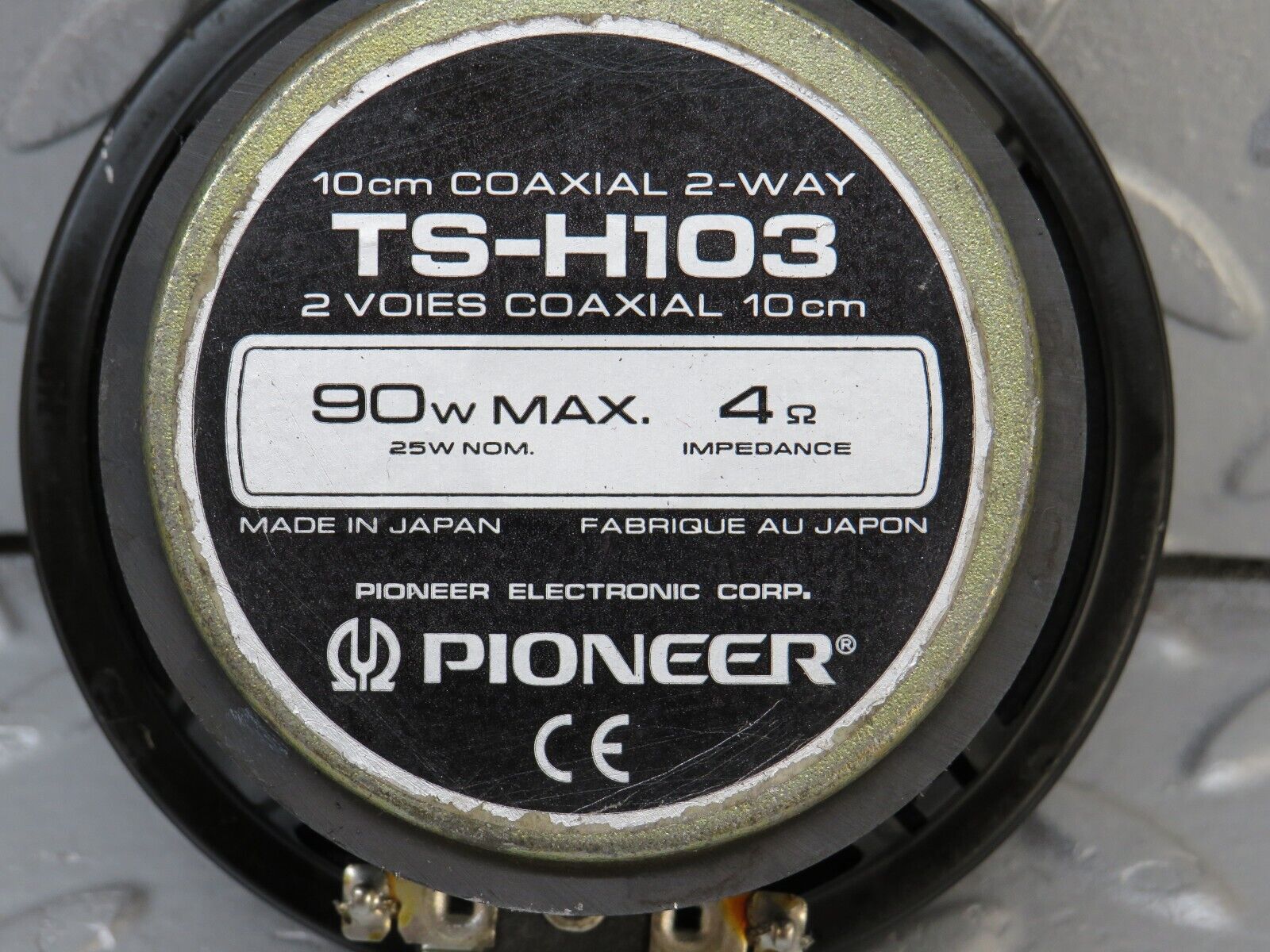 36749 Mercedes-Benz W201 190E 2.0L Speaker PIONEER TS-H103