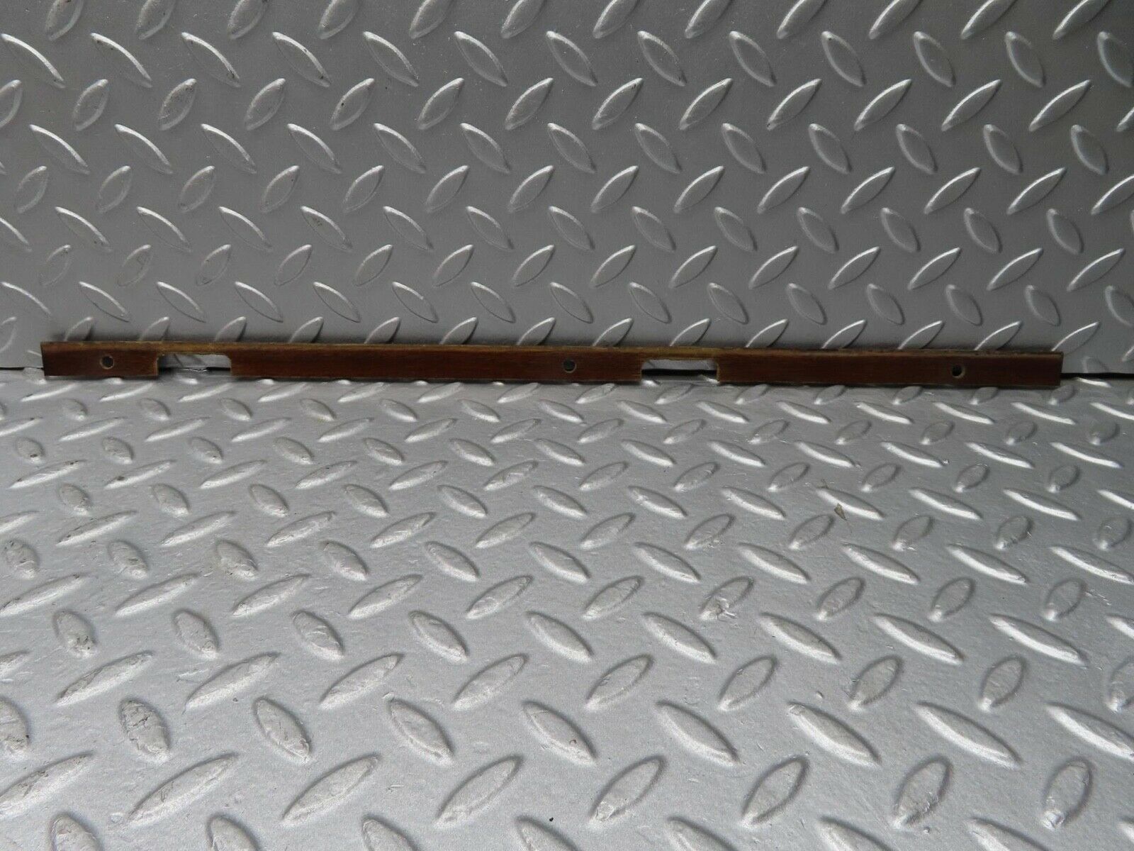 12579 Mercedes-Benz W108 280SE 3.5 Dashboard Wood Trim