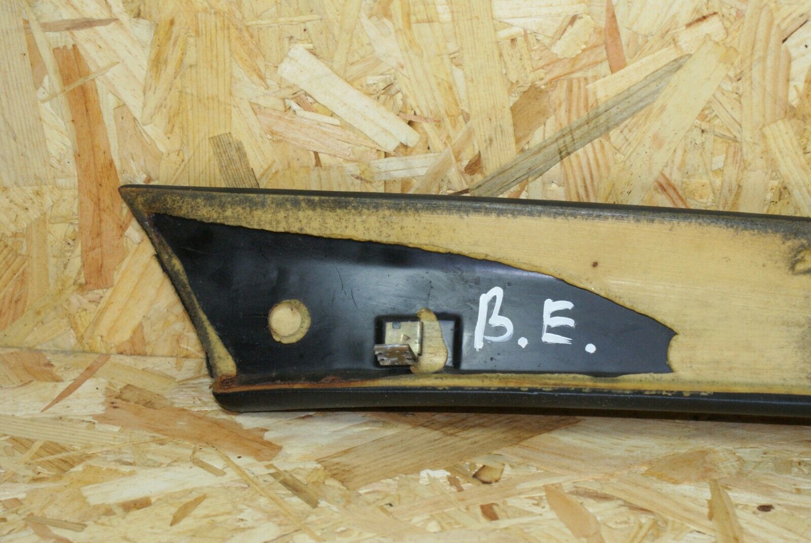 2207 Mercedes-Benz W123 280E Front Left A Pillar Cover Black